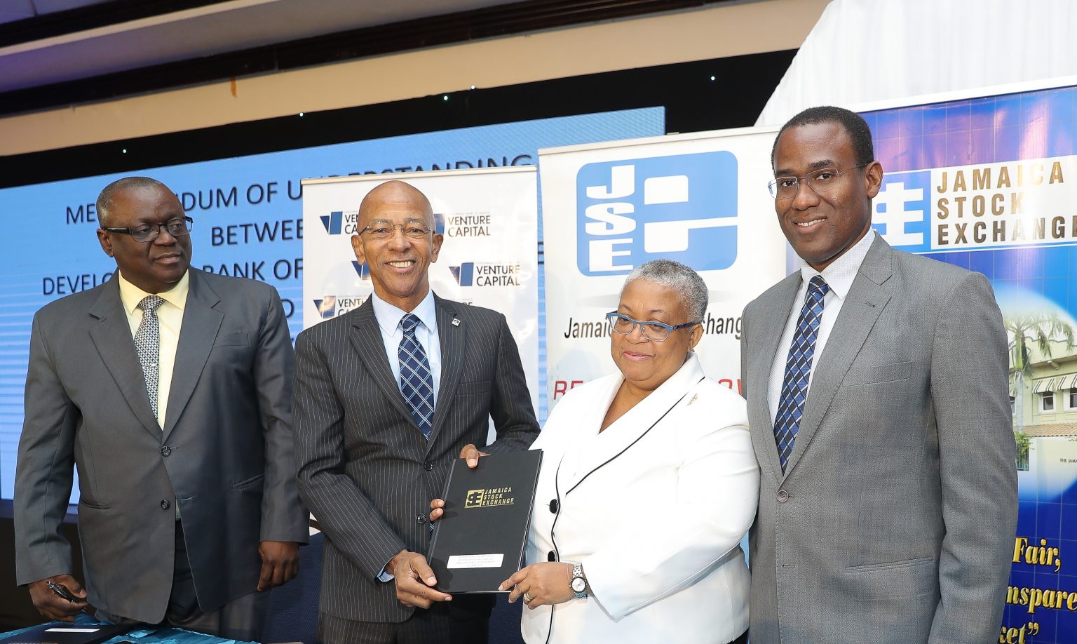 JSE Signs MOU to Deliver Courses and Workshops