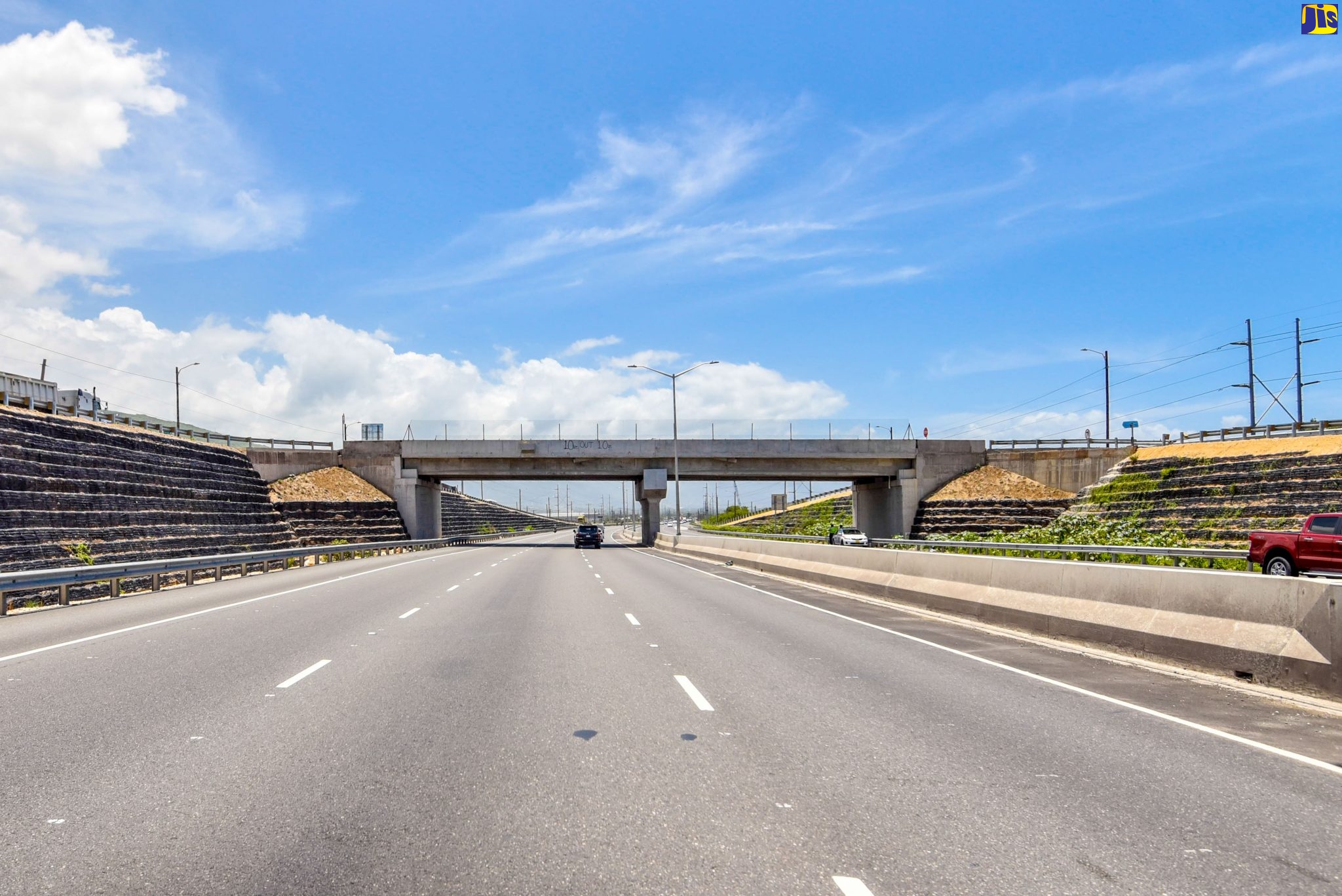 Mandela Highway Reconstruction Project 97 Per Cent Complete