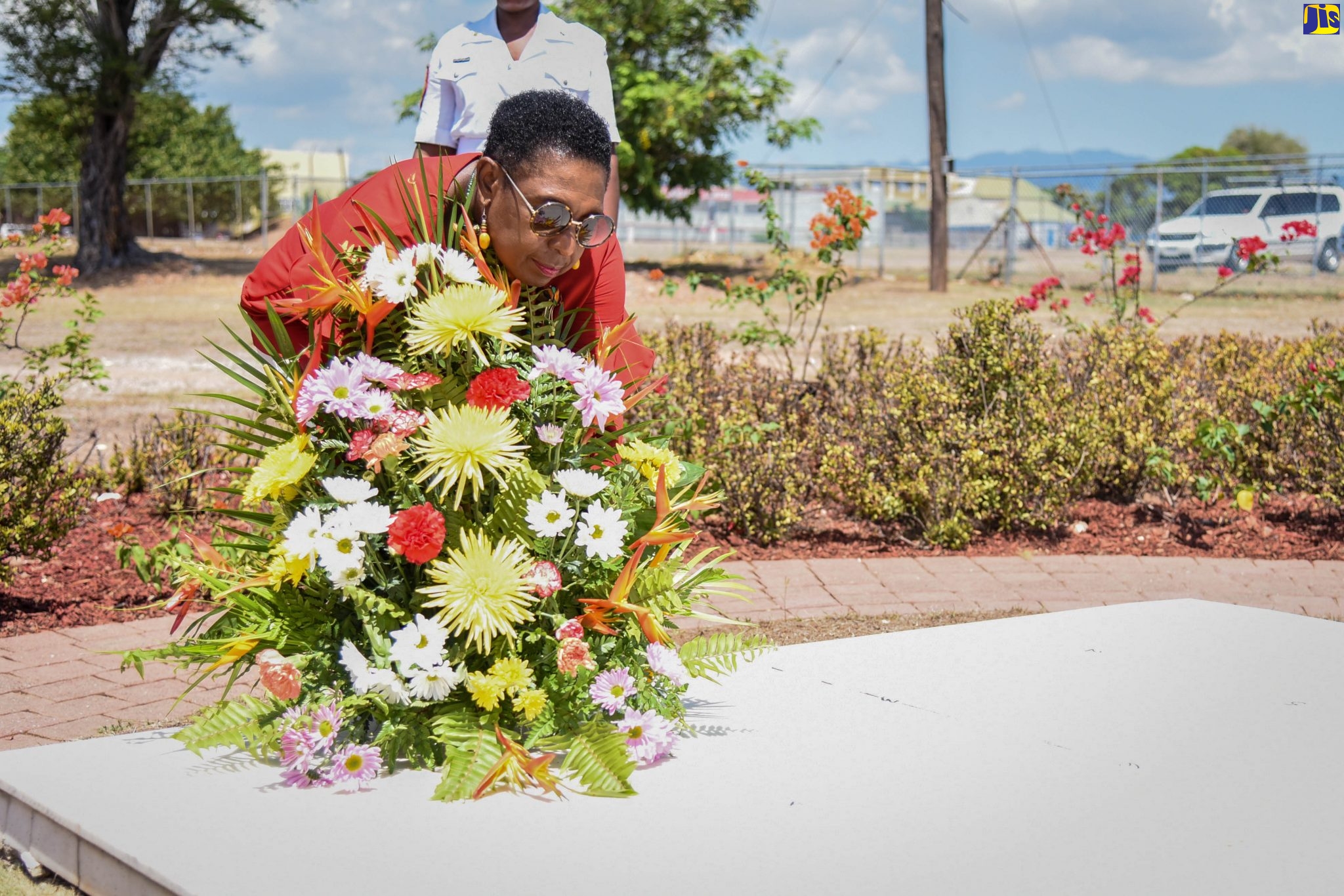 PHOTOS: Flowers for Miss Lou – Jamaica Information Service