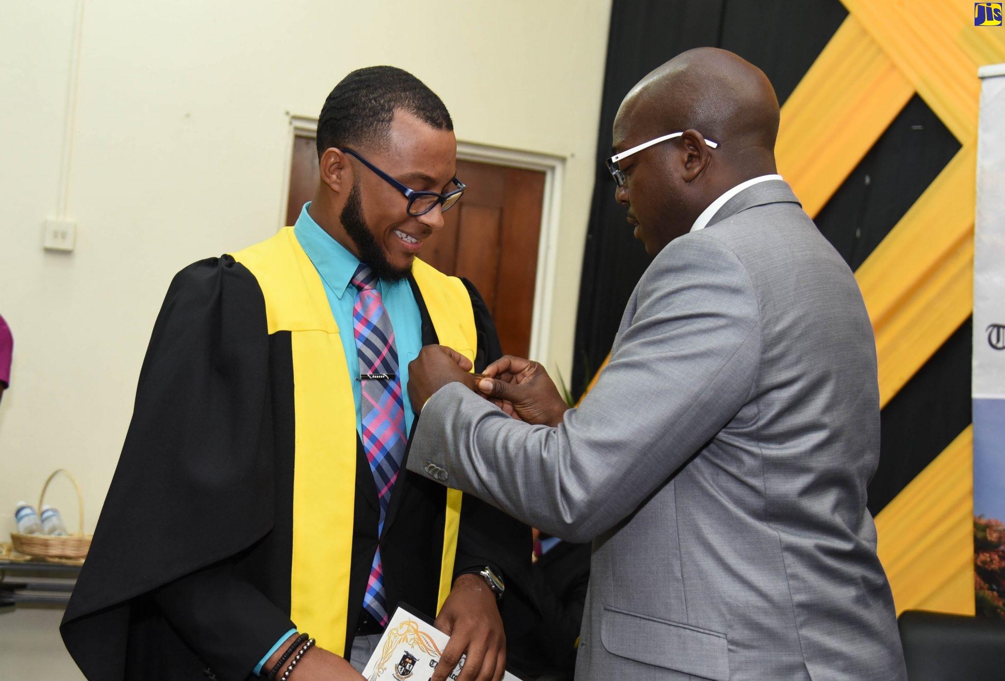 Senator Charles Jr. Urges Mico Administration to Work With Student Guild