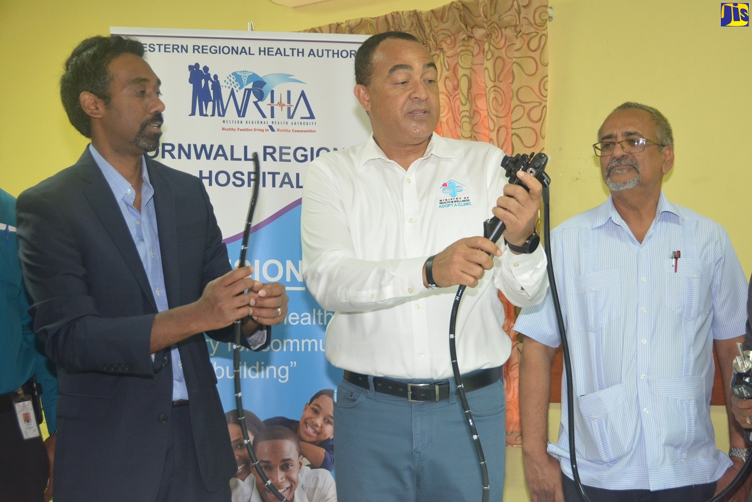 Jamaicans In The USA Donate Medical Equipment To Cornwall Regional Hospital