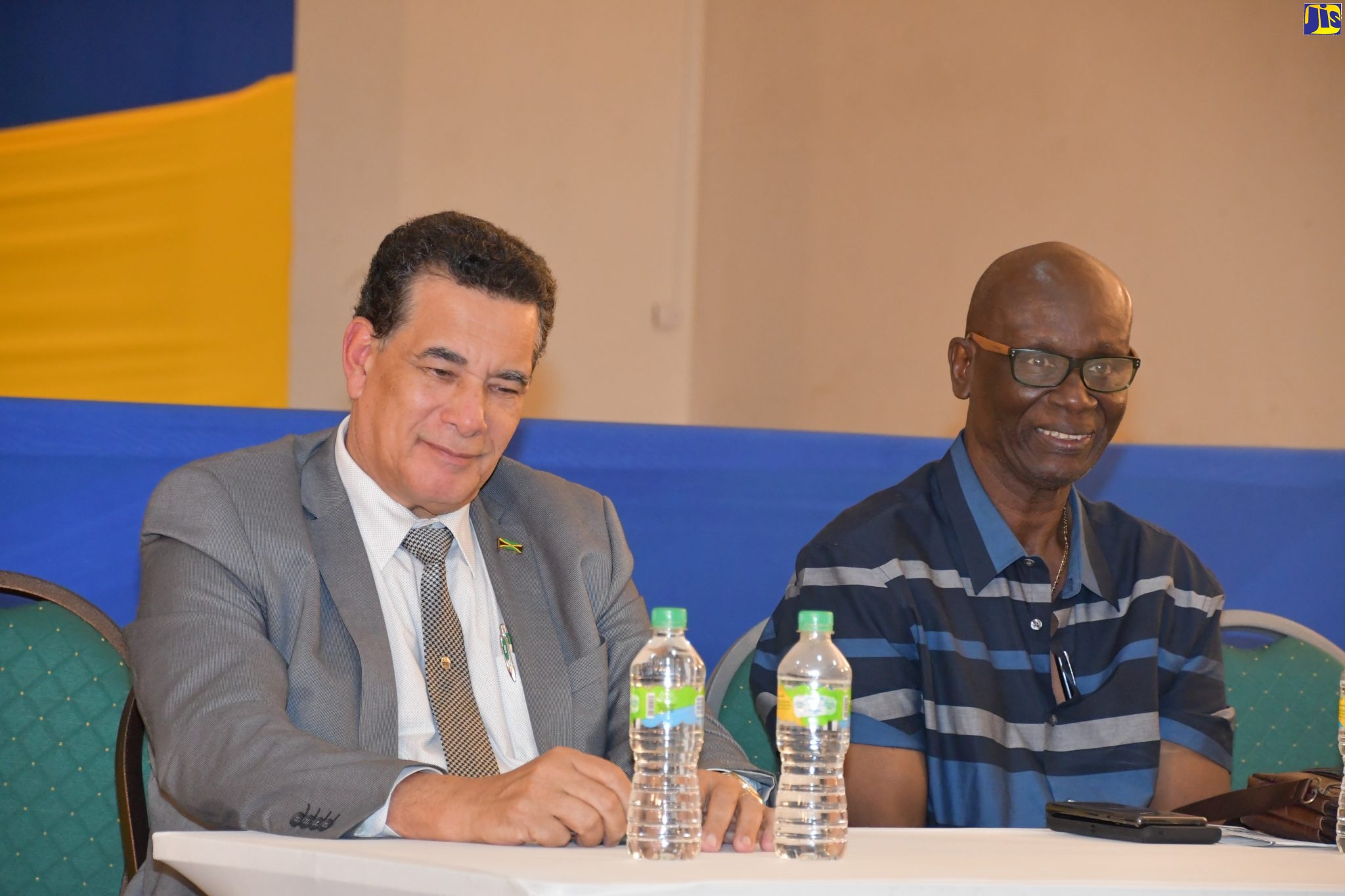Government Working With JPS To Address Streetlights