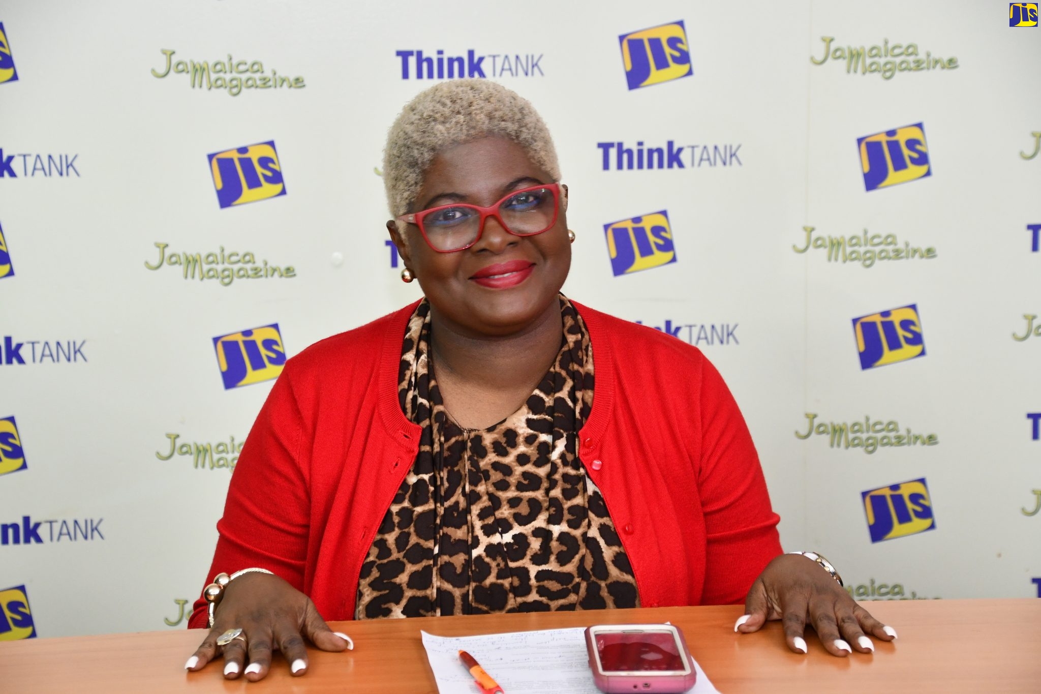 Business Process Industry Association of Jamaica (BPIAJ)  Marketing Specialist, Cheryl Neufville-Crooks, addresses a JIS Think Tank at the agency