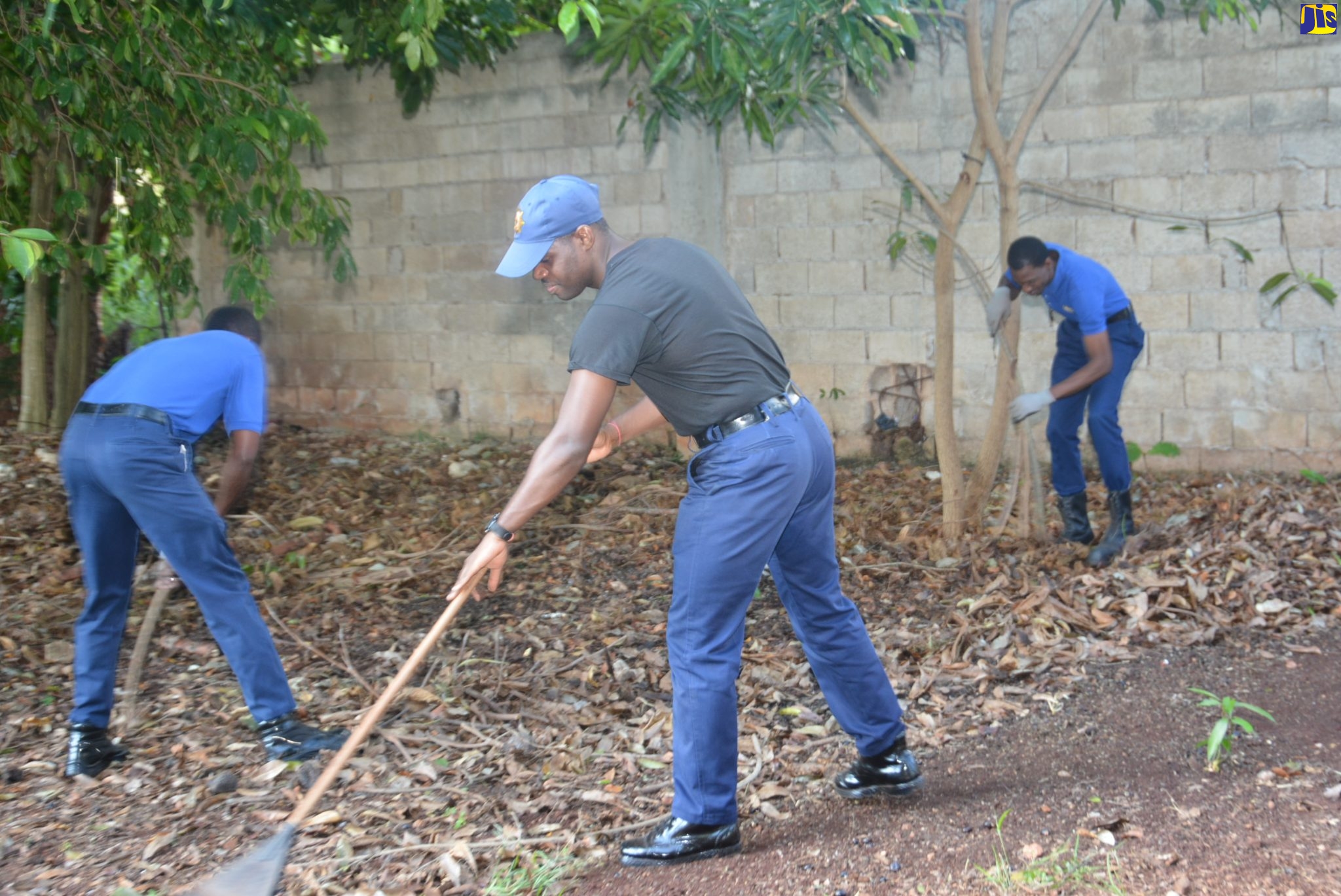 St. Elizabeth Communities Cleared of Bulky Waste