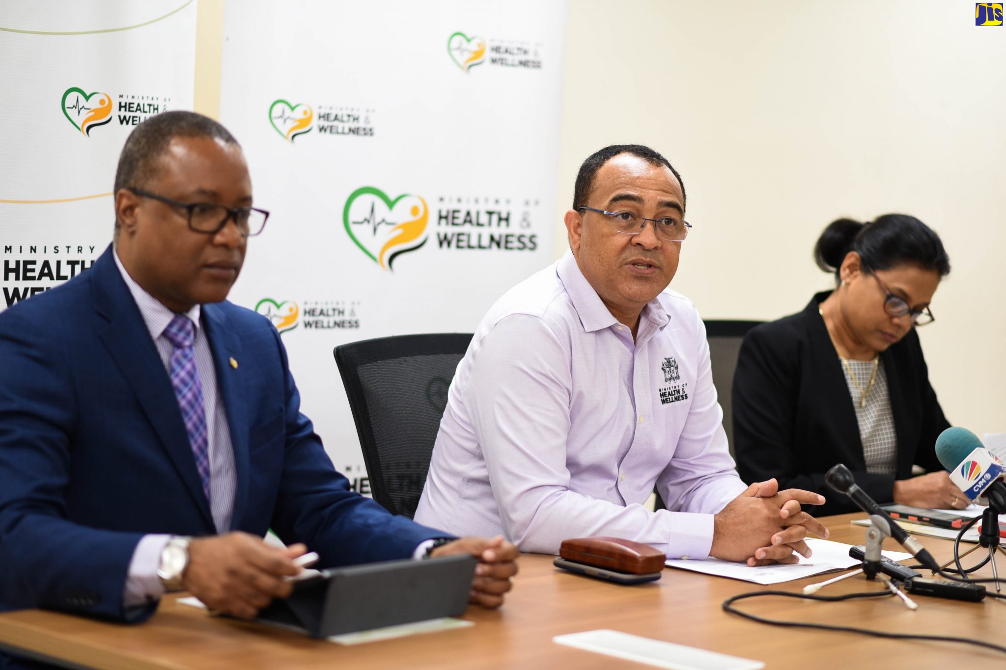 Minister of Health and Wellness, Dr. the Hon. Christopher Tufton (centre), addresses journalists at a media briefing, held at the Ministry’s New Kingston offices on February 5, where he provided an update on Jamaica’s national emergency response and preparedness for the novel coronavirus. With the Minister (from left) are Permanent Secretary in the Ministry, Dunstan Bryan; and Chief Medical Officer, Dr. Jacquiline Bisasor McKenzie.