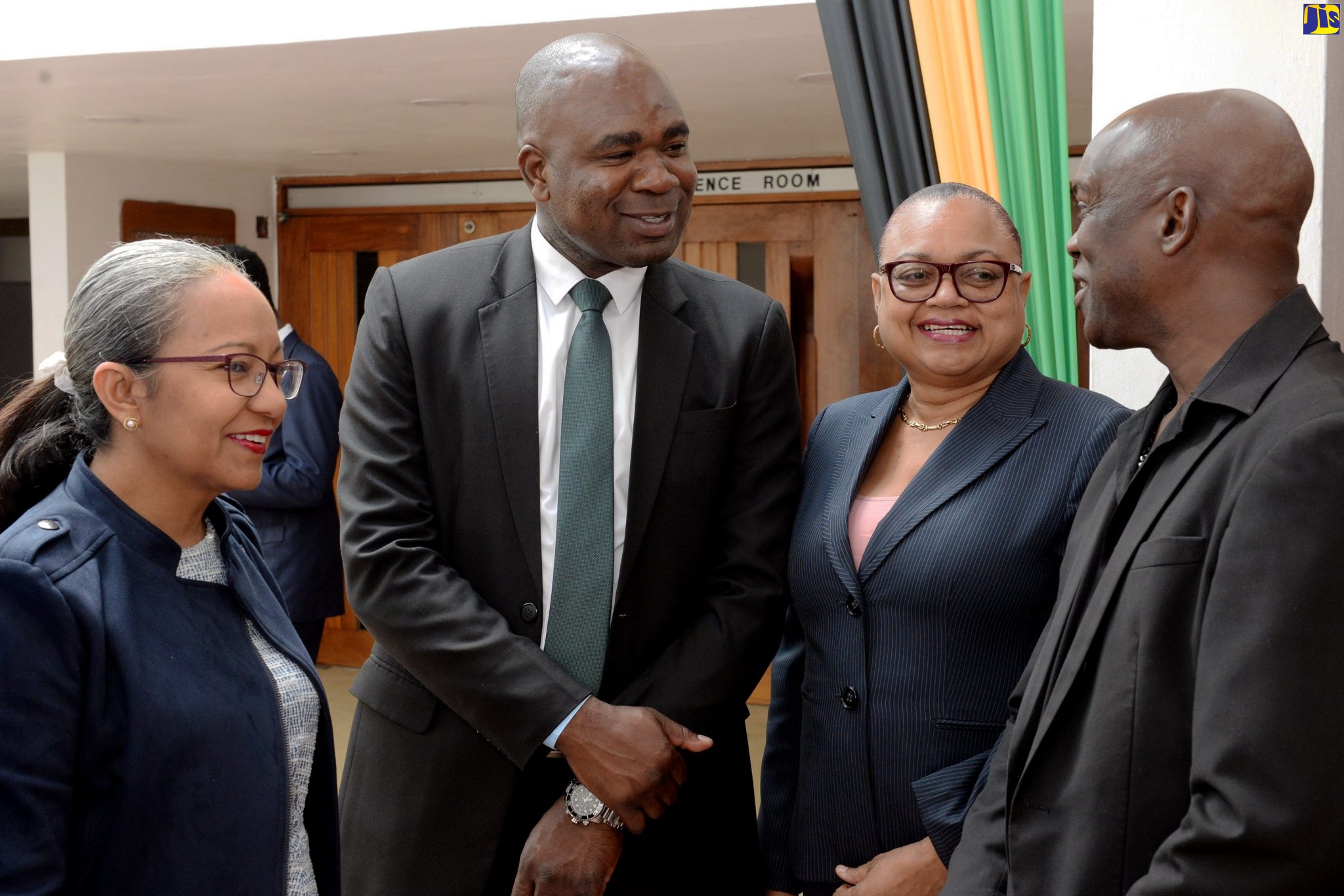 Labour Ministry Encourages Workers And Employers To Use LMIS