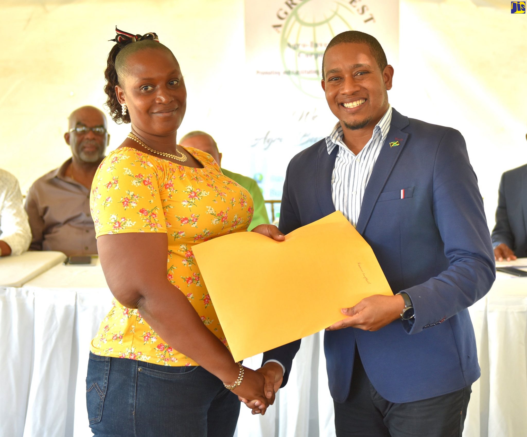 Leases Handed Over To Former Workers At Monymusk  Sugar Factory