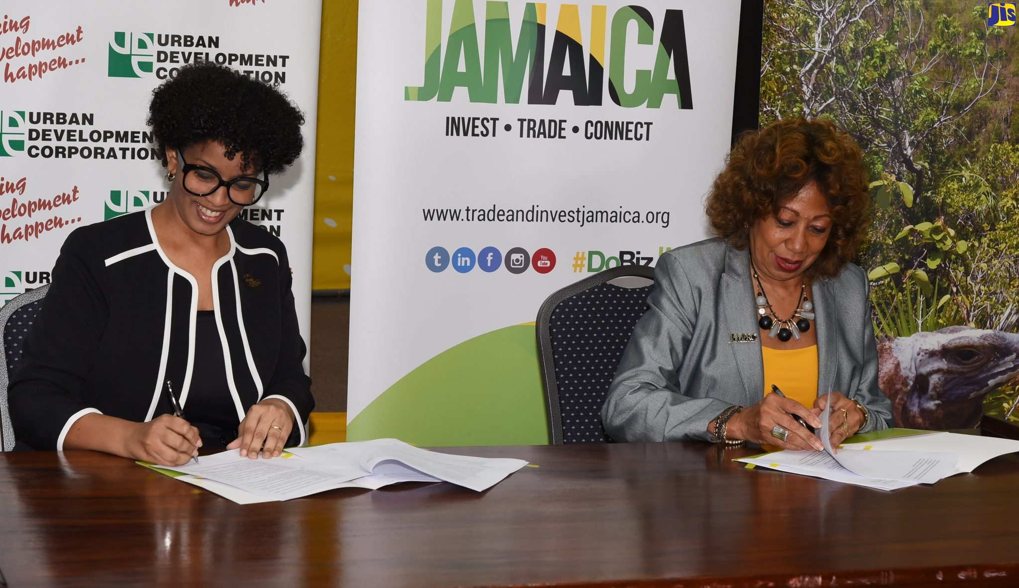 JAMPRO And UDC Sign MOU To Push Investments