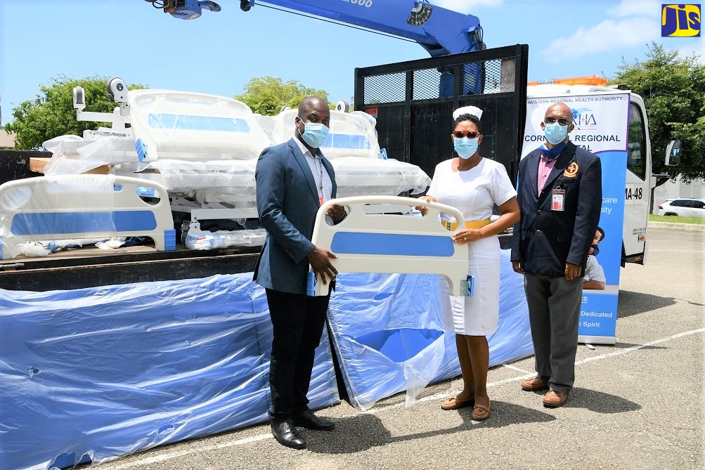 Cornwall Regional Hospital Gets Donation Of 10 Beds