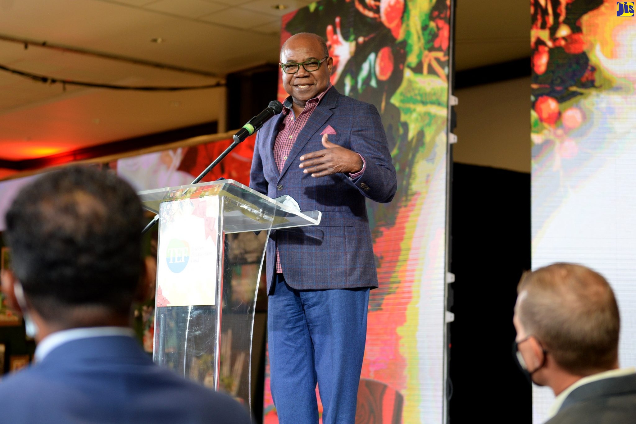 Gov’t Building Capacity Of Small And Medium-Sized Tourism Operators To Increase Earnings