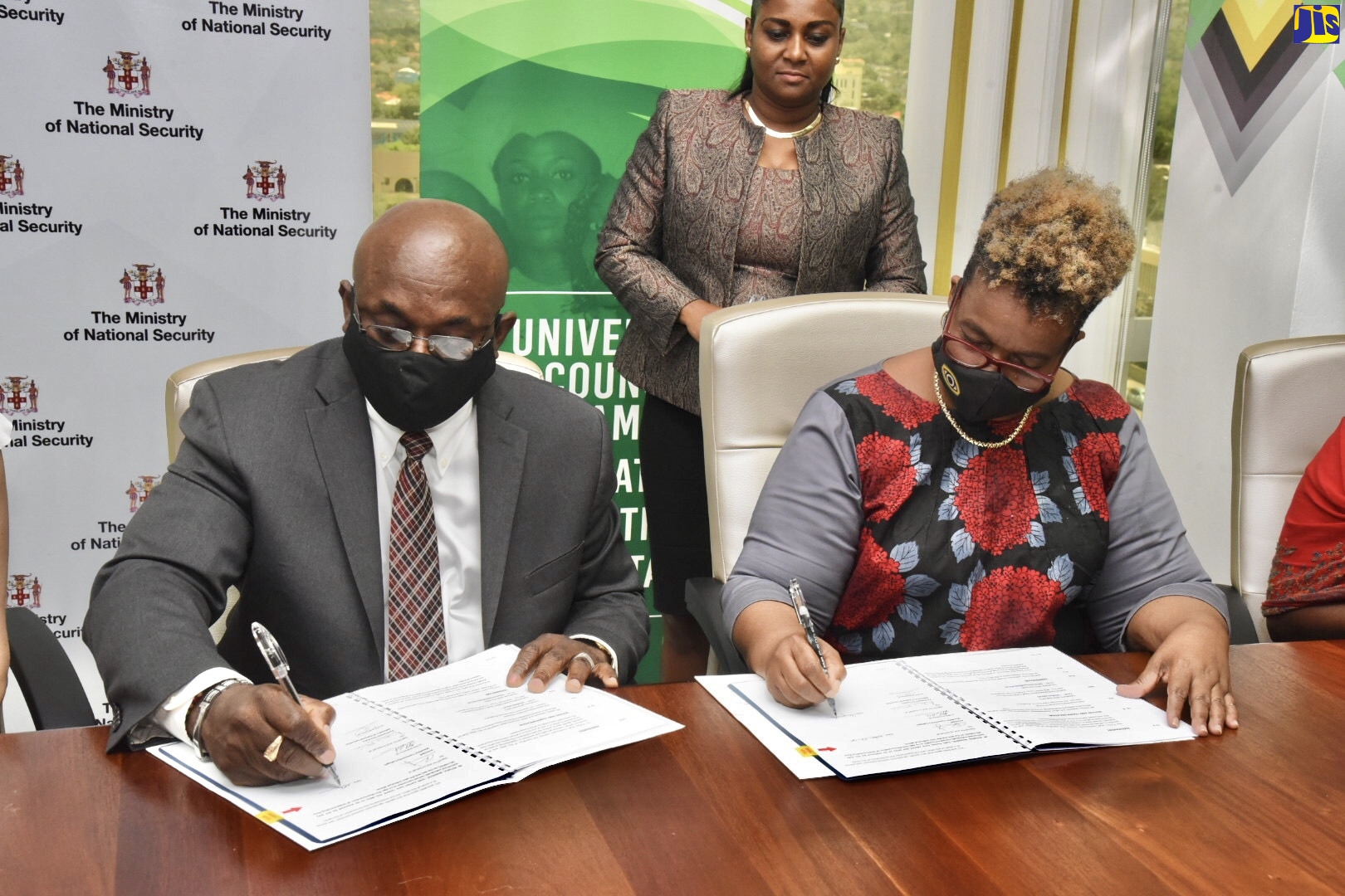 Ministry of National Security Signs MOU to Provide Higher Education for Staff