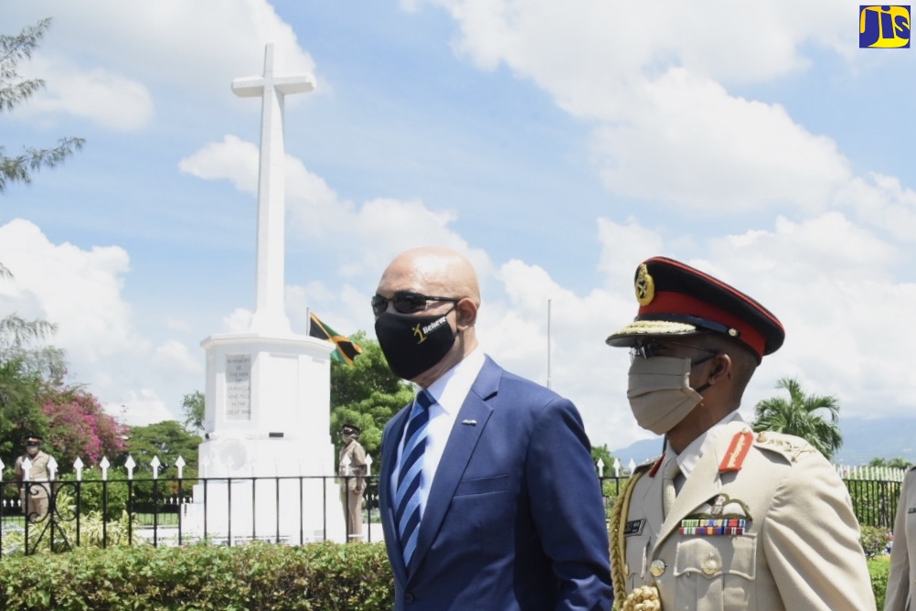 PHOTOS: Governor General at the Battle of Britain wreath-laying ceremony