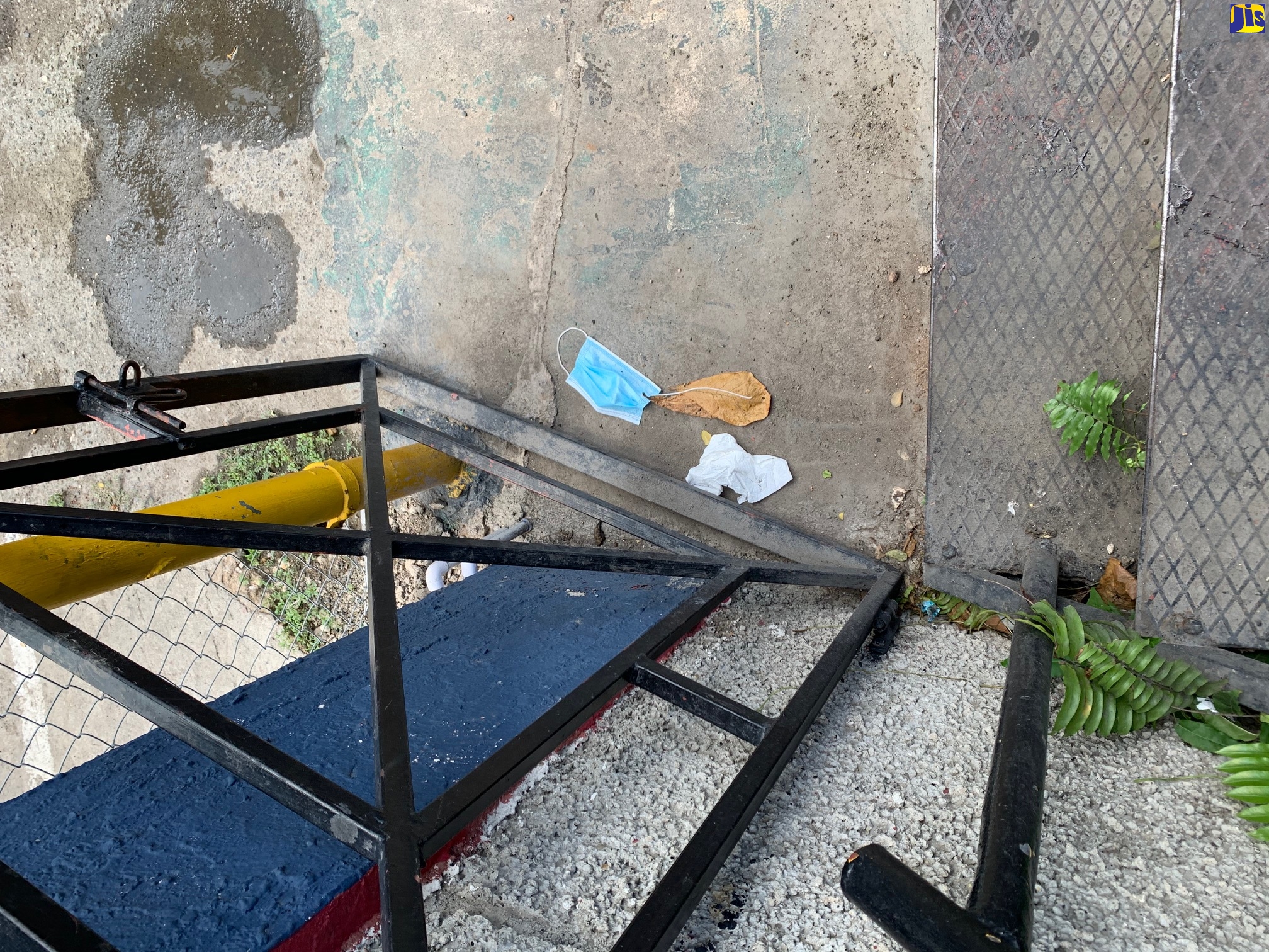 NEPA encourages proper disposal of single-use face masks