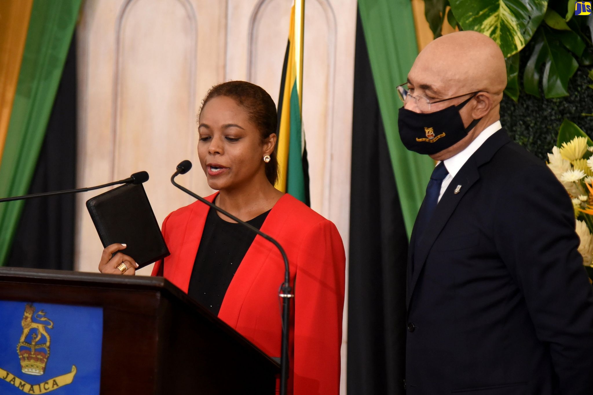 Ministers and Attorney-General Take Oath of Office
