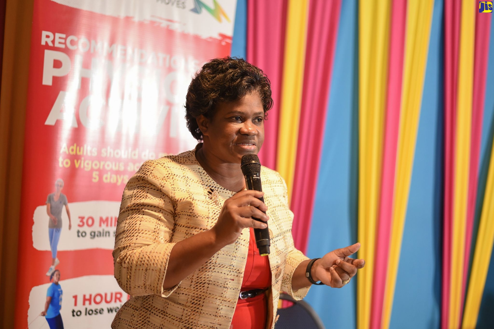 Seniors Encouraged to Limit Visits to Their Homes