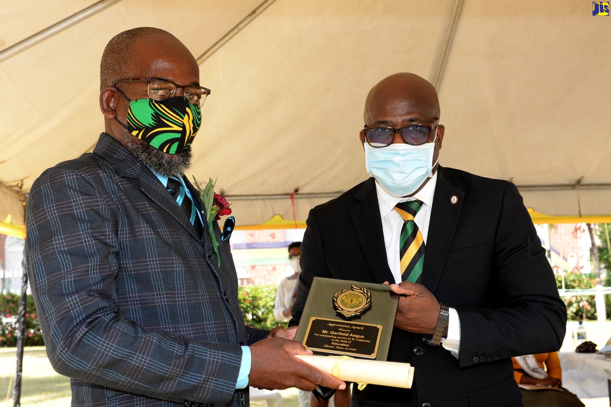 Six Persons Honoured by St. Catherine Municipal Corporation