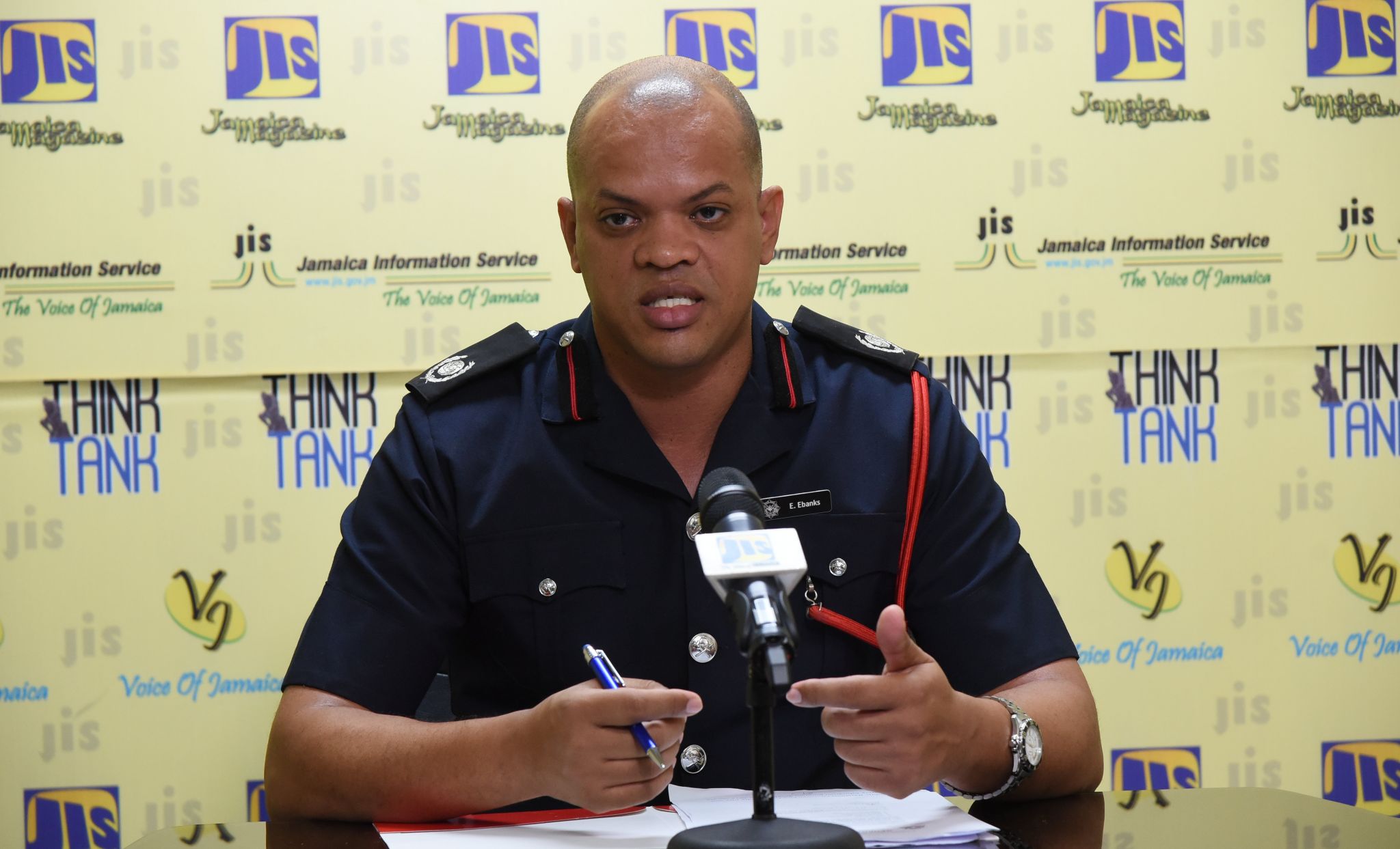 Acting Assistant Commissioner and Officer in Charge of the Fire Prevention Division of the Jamaica Fire Brigade (JFB), Emeleo Ebanks, speaking at a JIS Think Tank on October 22. 
