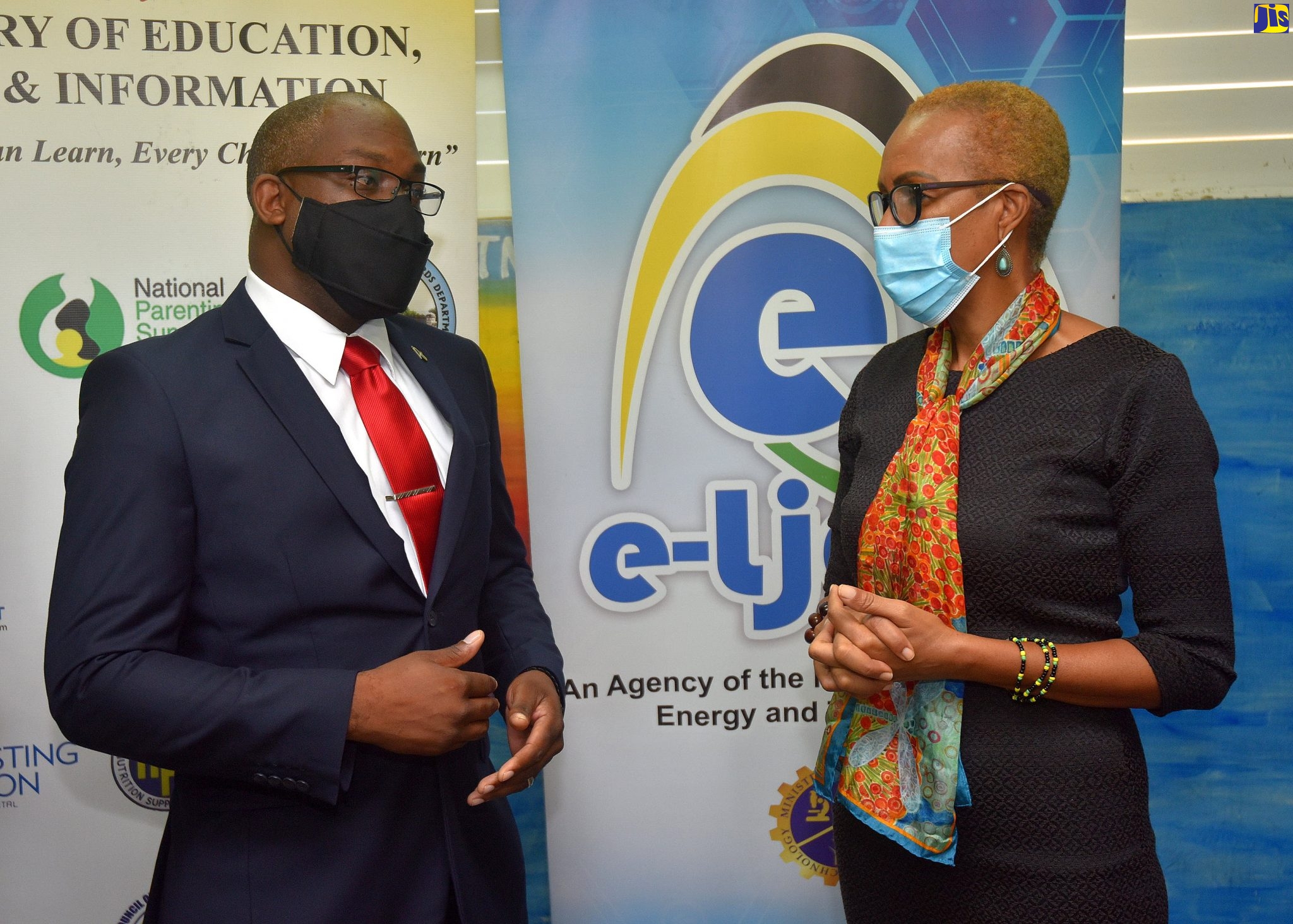 Tablets Handed Over to Christiana Leased Primary School