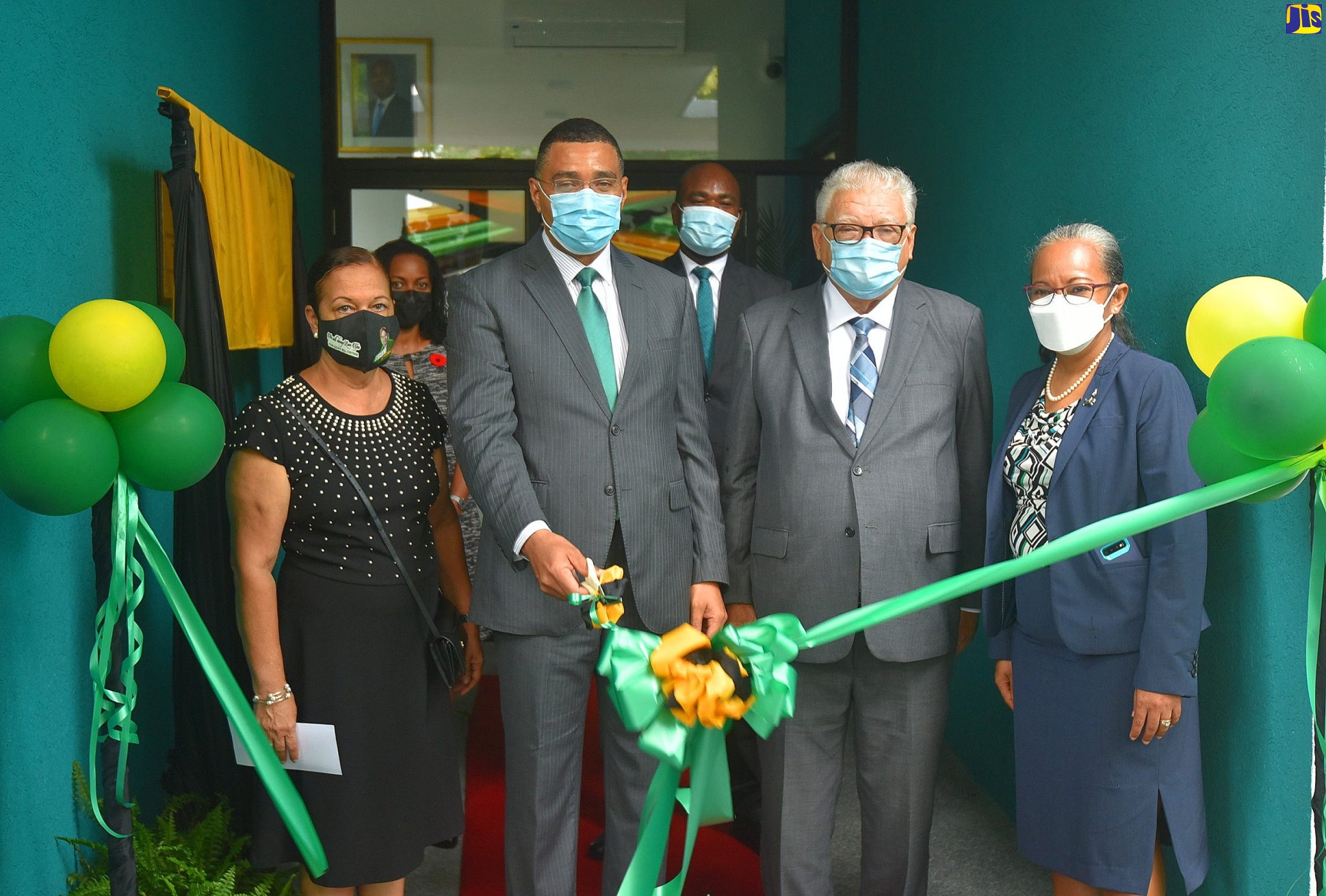 PM Opens Labour Ministry’s St. Ann Parish Office
