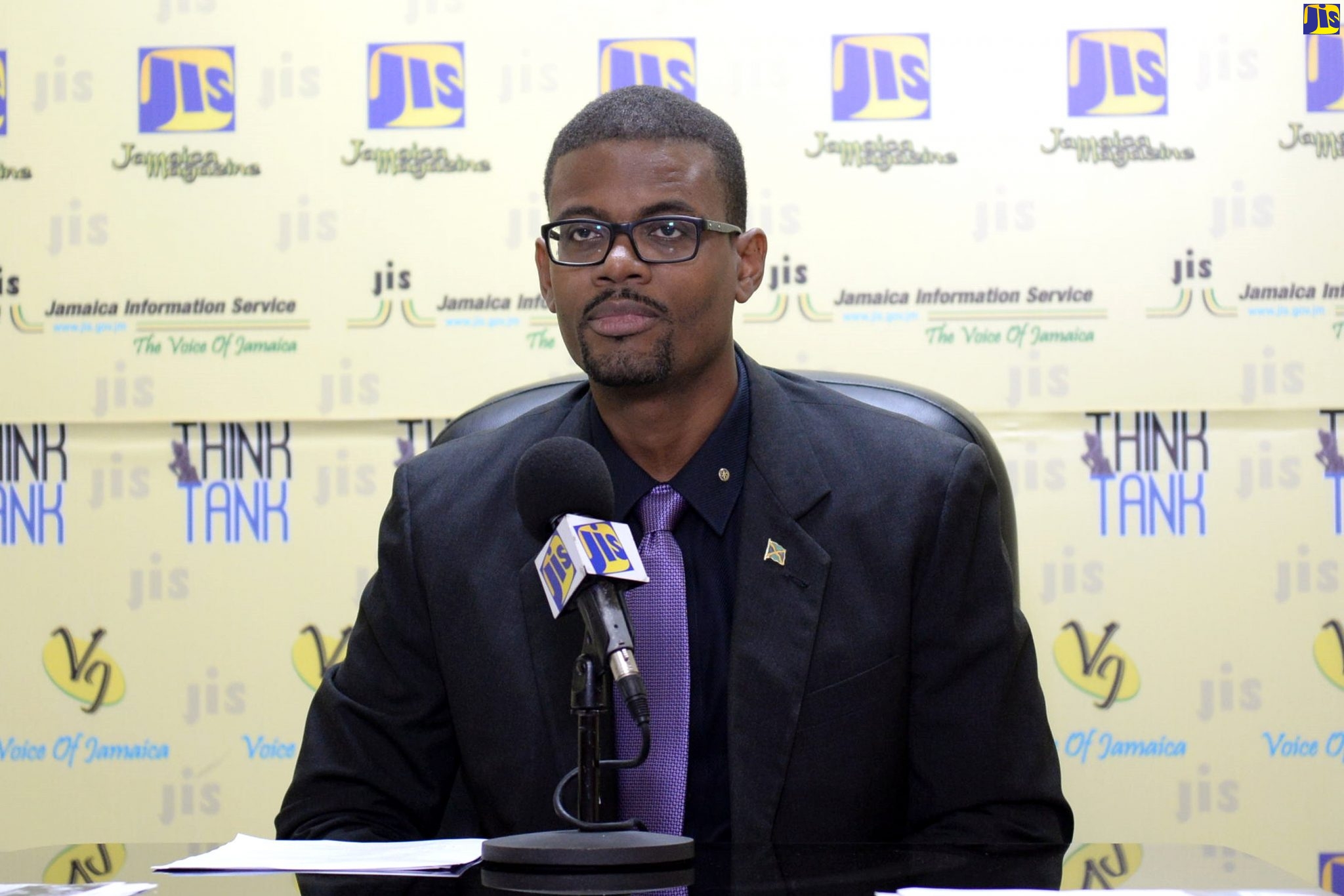 Information Technology (IT) Manager, Consumer Affairs Commission (CAC), Andrew Evelyn, speaking at a JIS Think Tank.