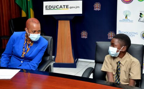 Over 500 Students Graduate From Excelsior Community College Jamaica Information Service