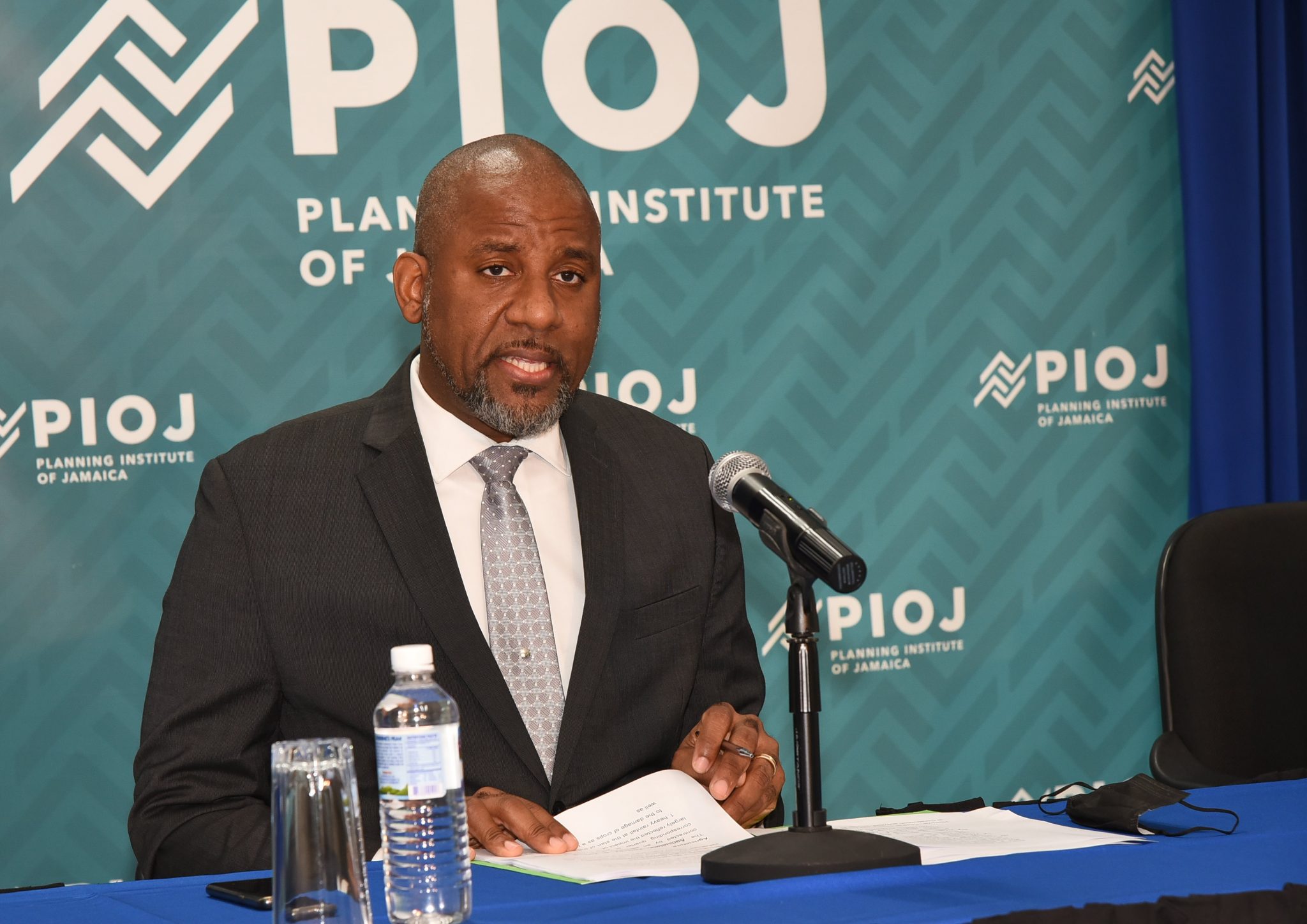 Director General of the Planning Institute of Jamaica (PIOJ), Dr. Wayne Henry, speaking during the PIOJ’s digital quarterly briefing, recently.


