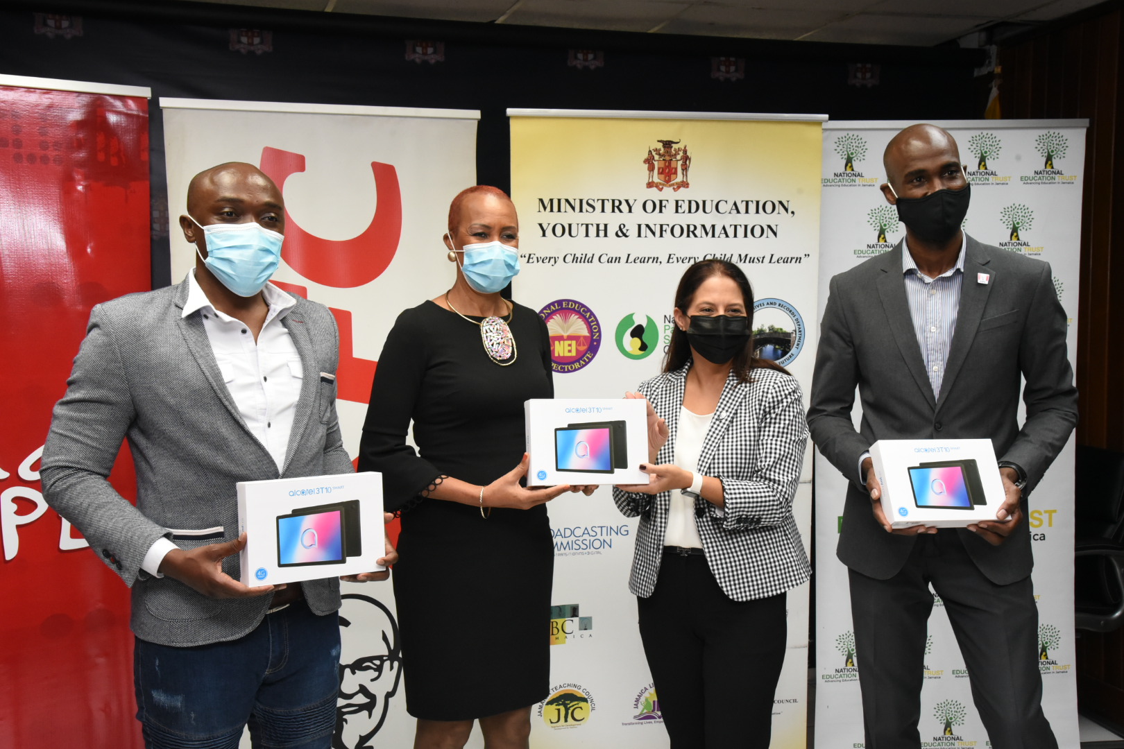 PHOTOS: Minister Williams At Handover Of Tablets By Restaurants of Jamaica