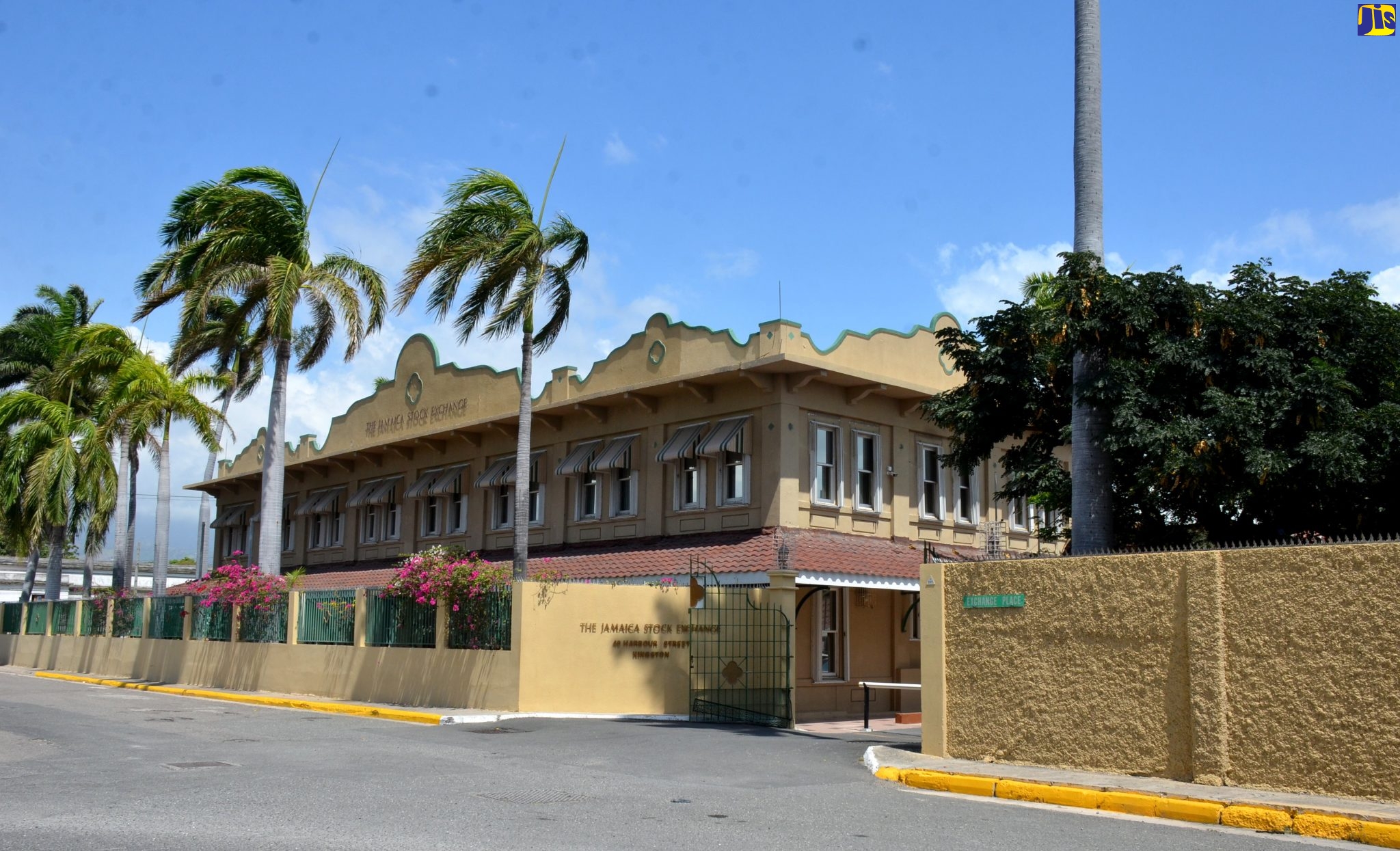 More Jamaicans Entering Equities Market