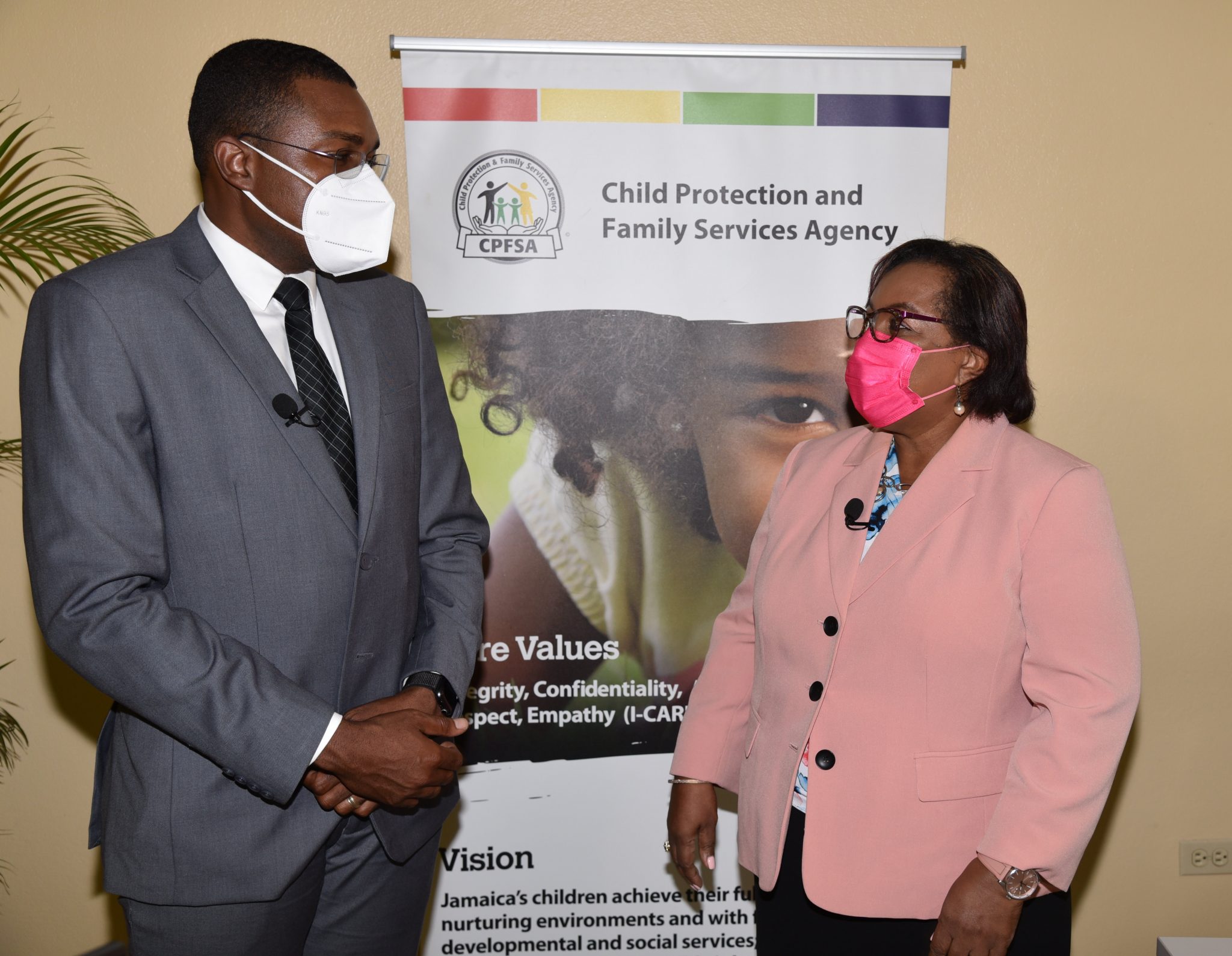 State Minister in the Ministry of Education, Youth and Information, Hon. Robert Morgan (left), speaks with Chief Executive Officer (CEO), Child Protection and Family Services Agency (CPFSA), Rosalee Gage-Gray, at the agency’s virtual quarterly press briefing on April 21. (Mark Bell Photo)

