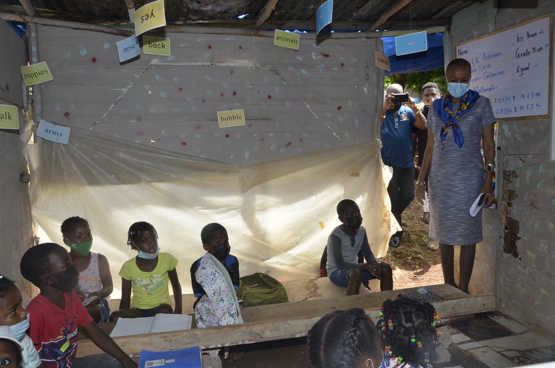 Education Minister Commends Student For Teaching Others During Pandemic