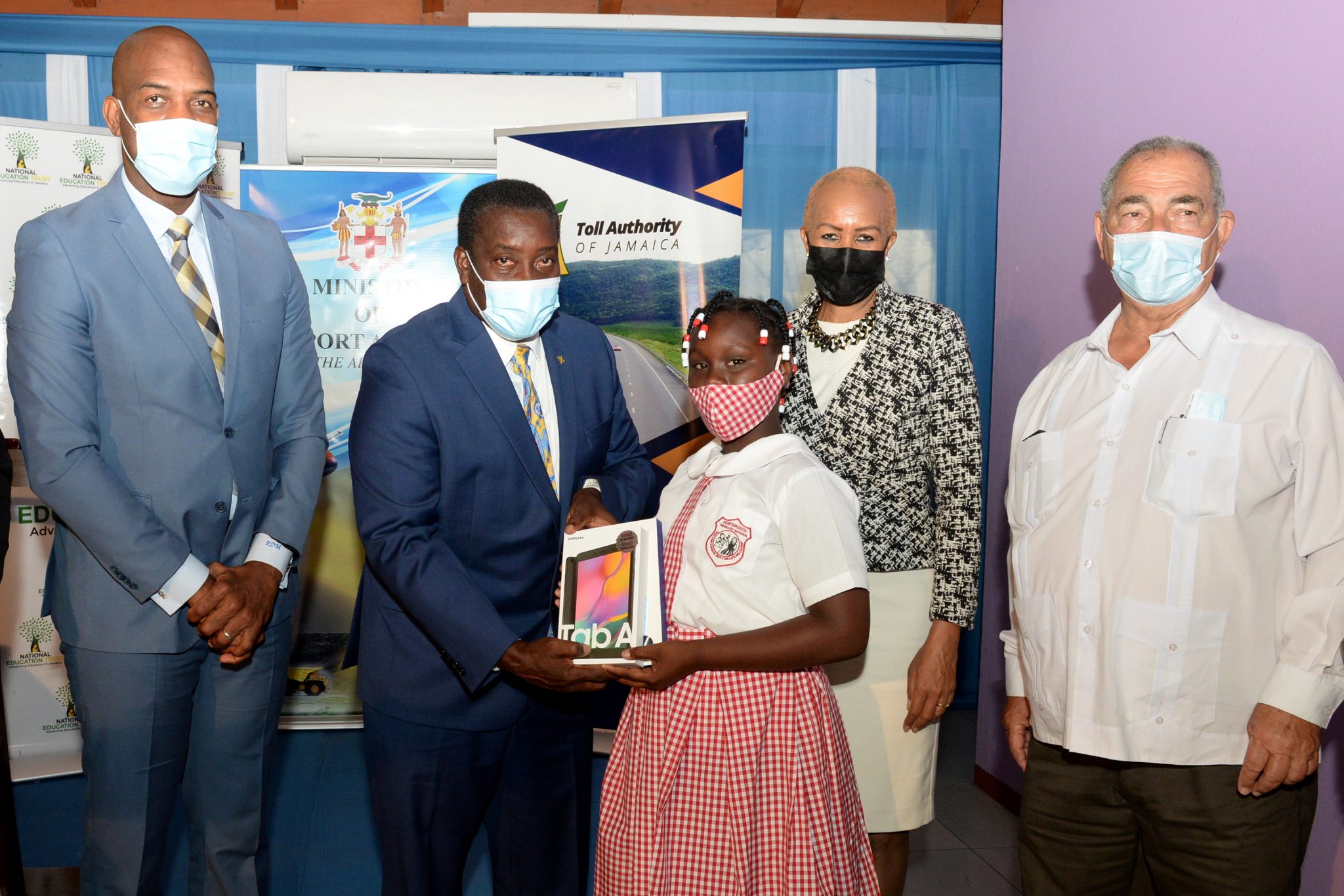 Toll Authority Donates 50 Tablets To Portsmouth Primary School Students