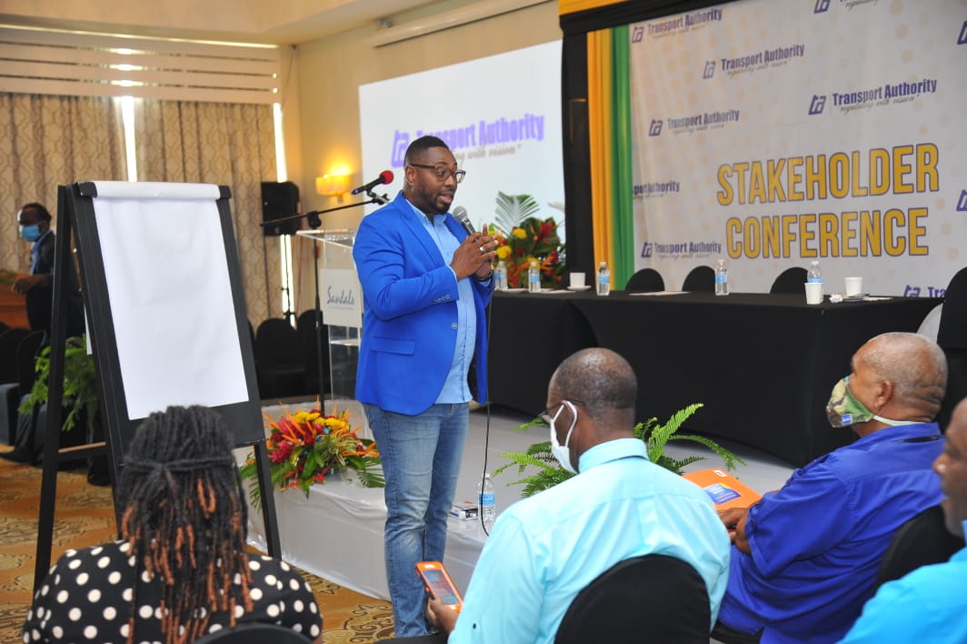 Stakeholders Discuss Policy For Transport Sector