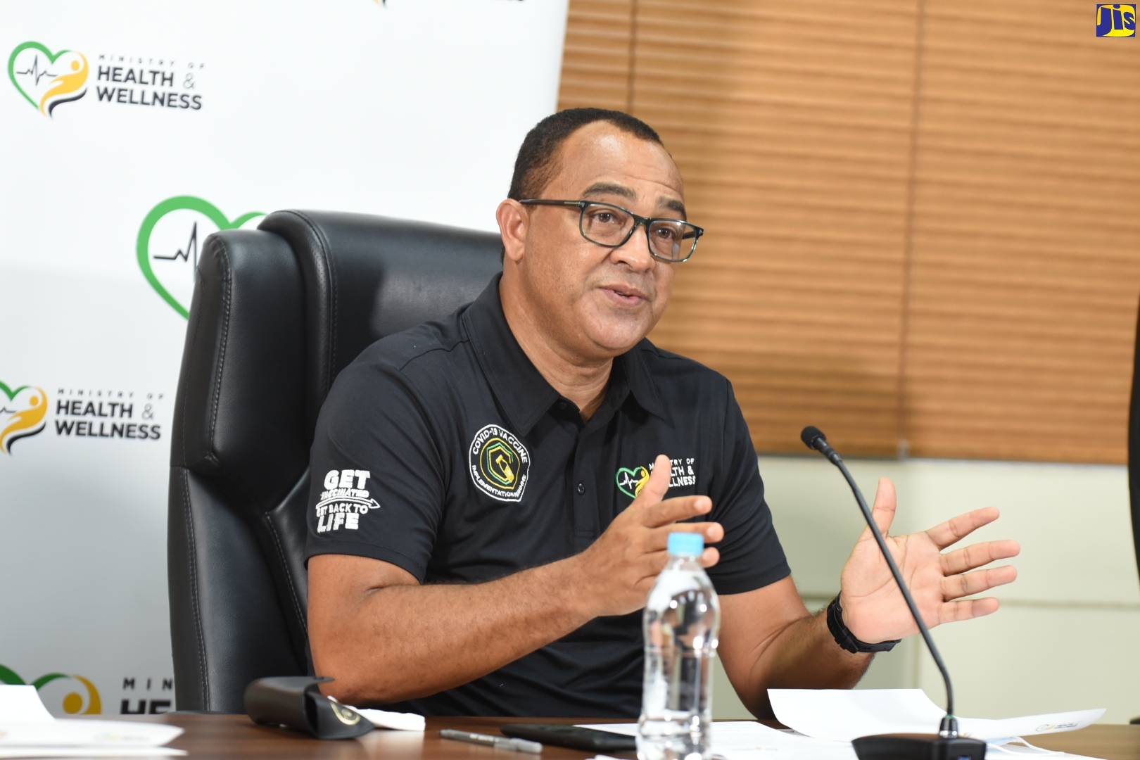 Travellers Urged to Follow Quarantine Measures to Reduce Spread of COVID-19 Variants