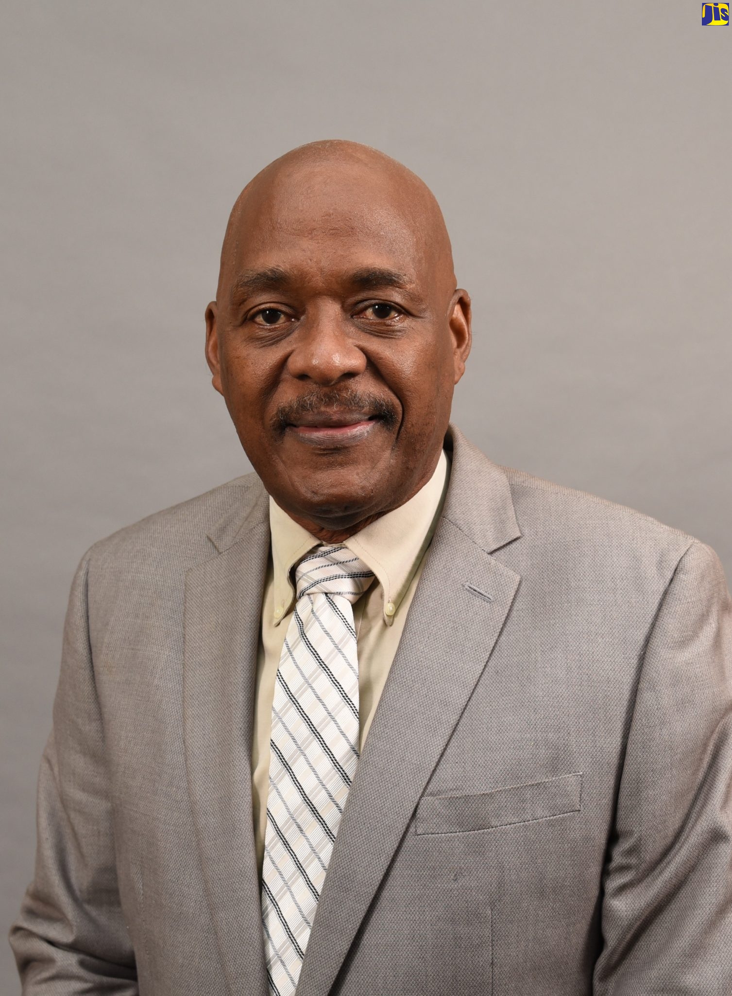 A National Award for More Than 40 Years In Media Productions