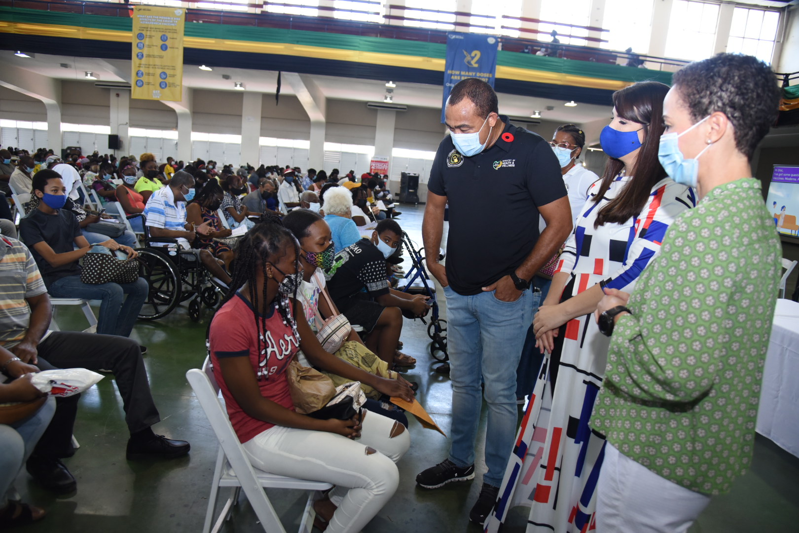 DR Donates 50k Doses of COVID-19 Vaccines to Jamaica