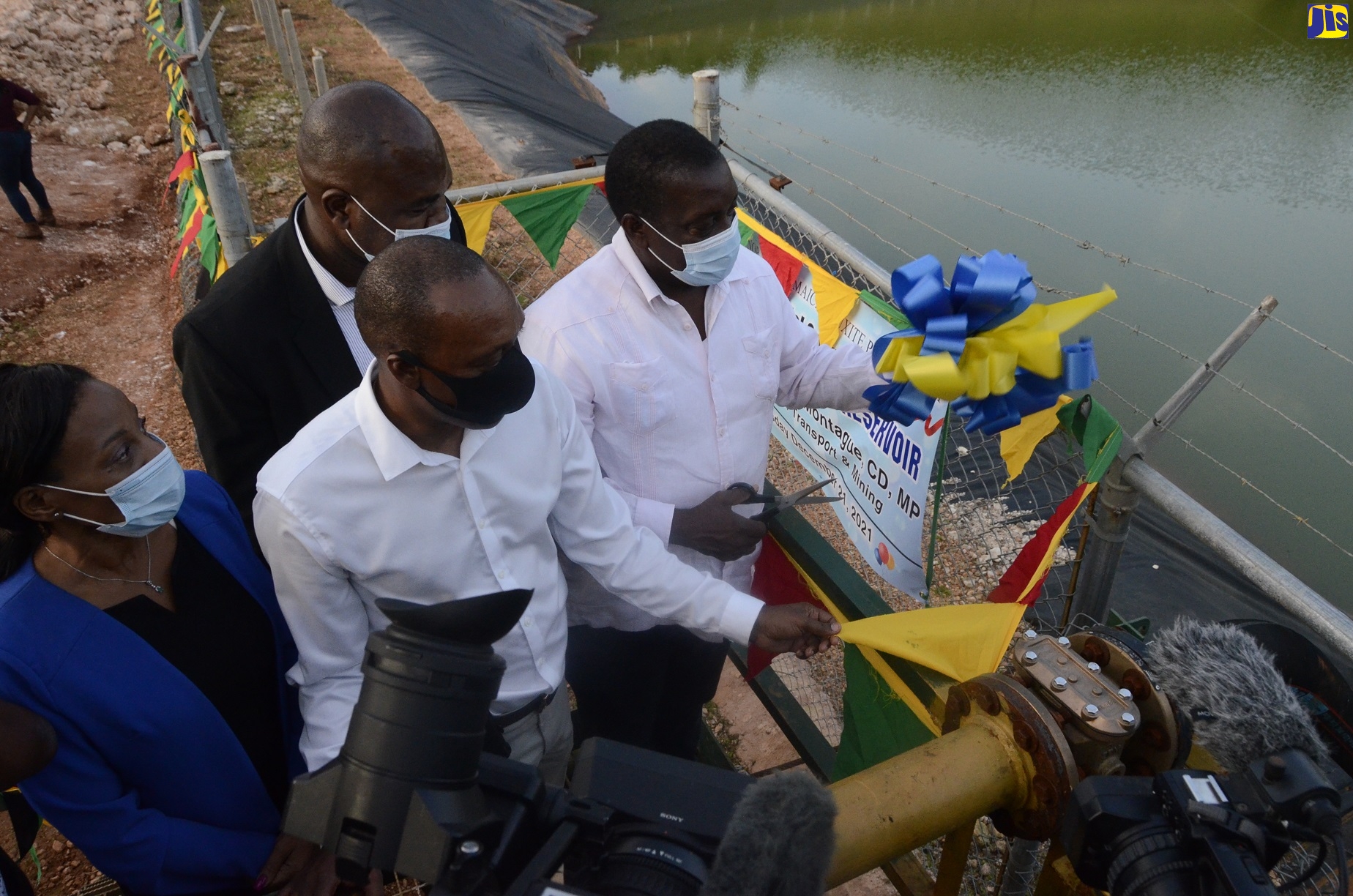 Noranda Constructs Reservoir To Provide Water To Wet Roads