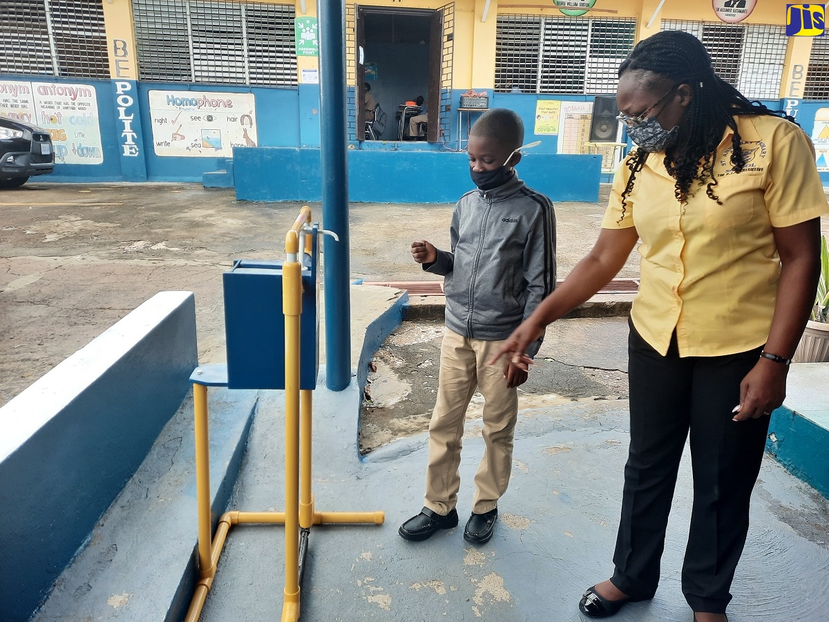 Red Carpet Welcome For St Ann’s Bay Primary Students