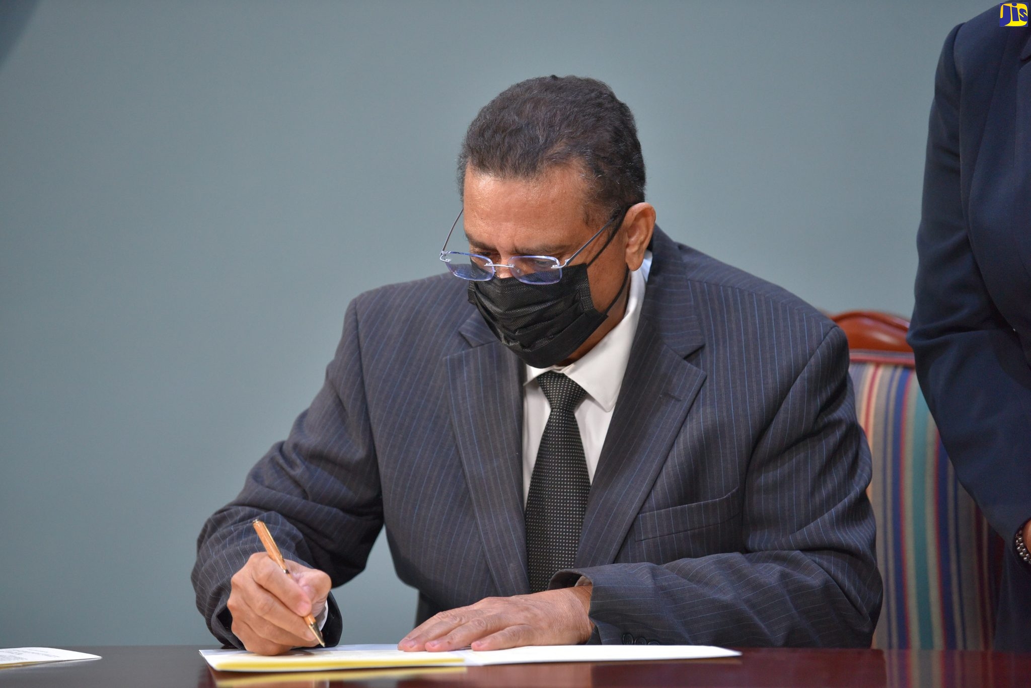 New Attorney General Takes Oath Of Office