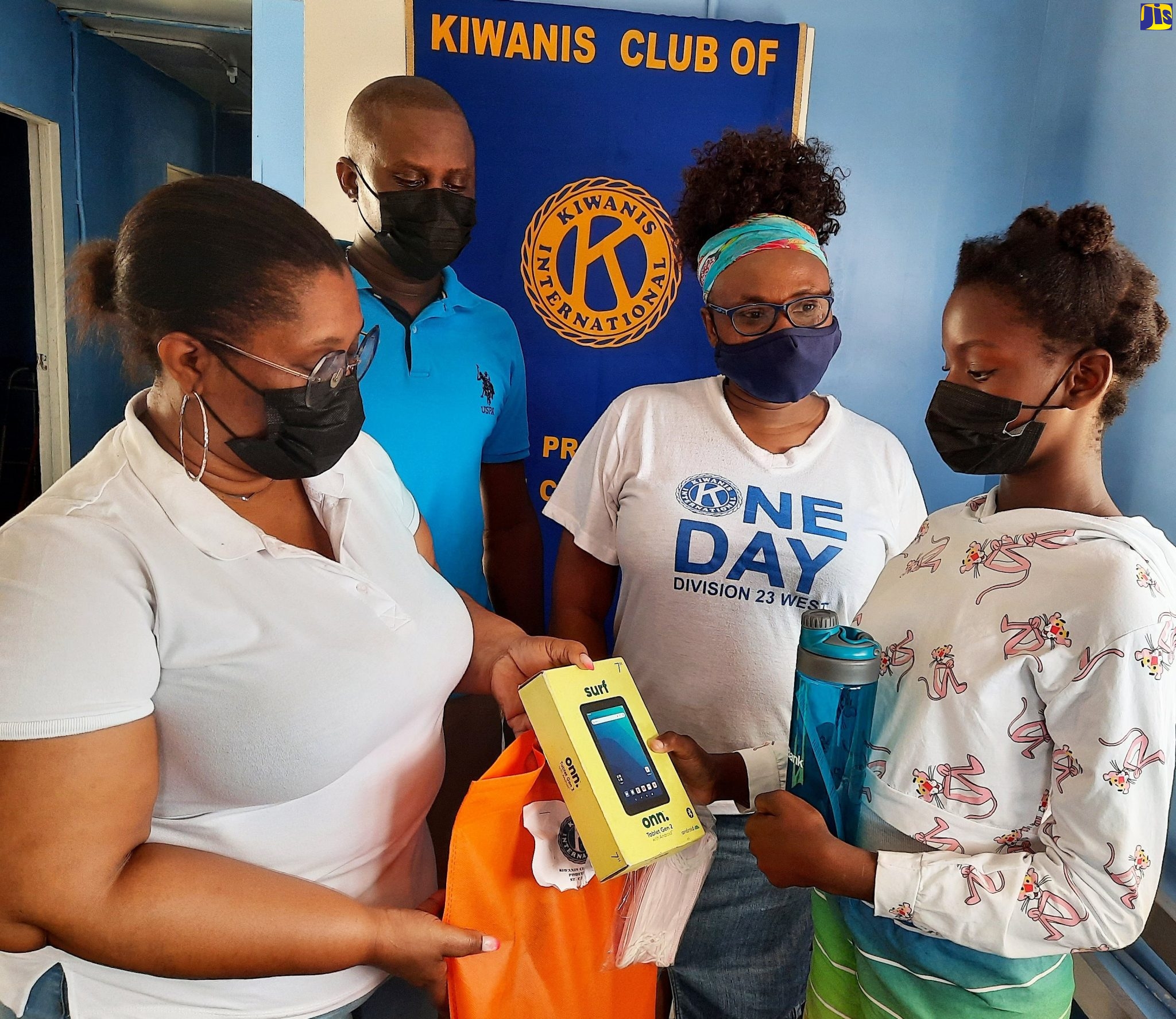 Students From Clifton Community Receive School Supplies