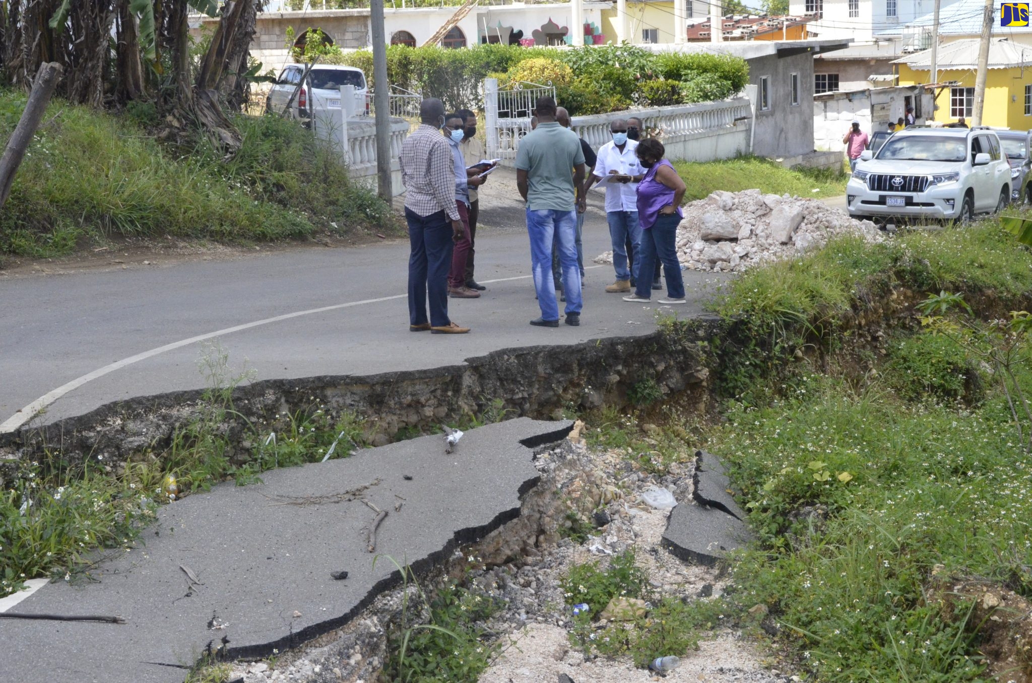 Bridge To Be Built On Troy To Oxford Main Road In Trelawny