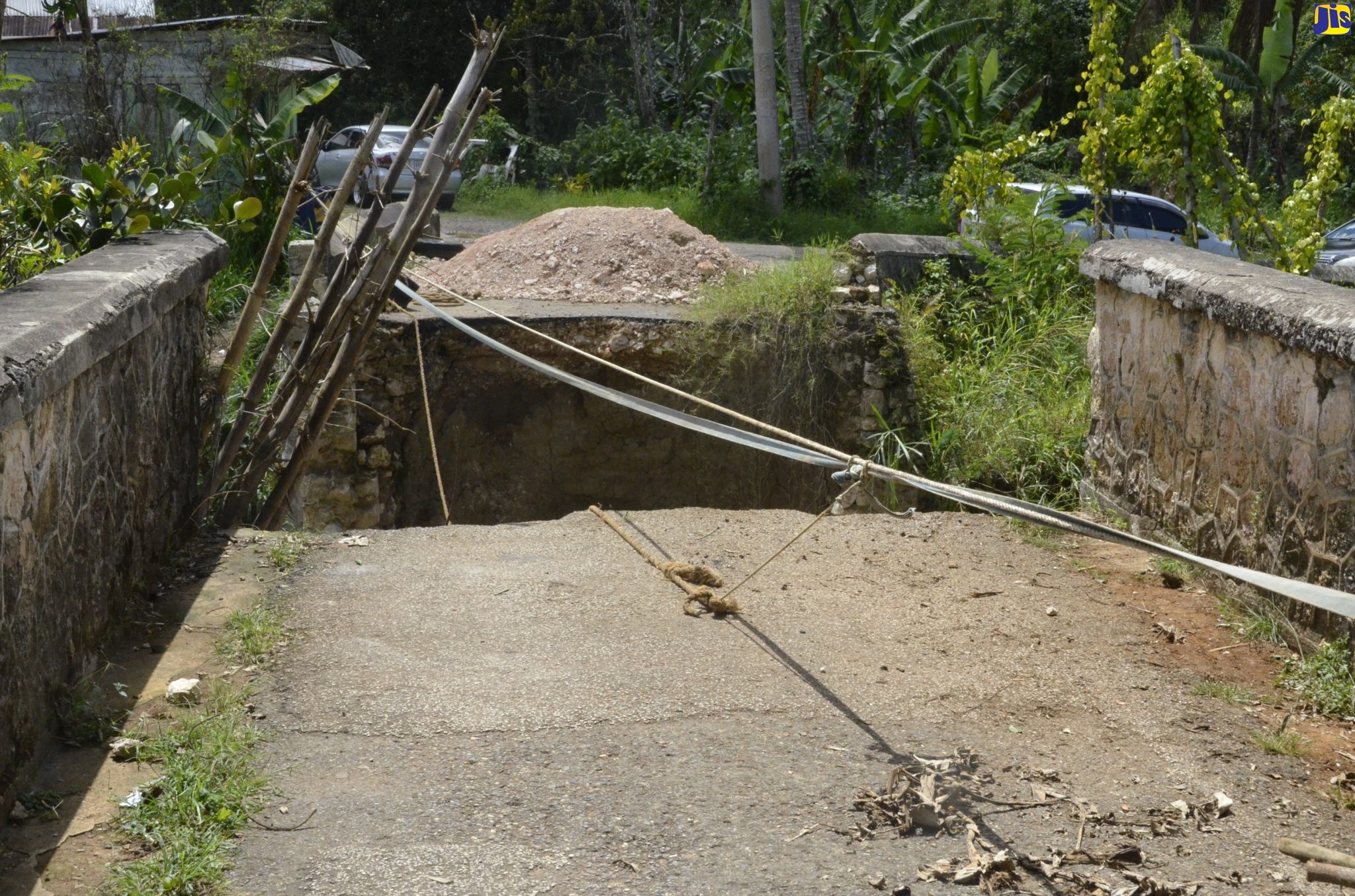 Site of the collapsed bridge on the Oxford to Troy main road at the Manchester/Trelawny border. A new bridge is to be constructed.