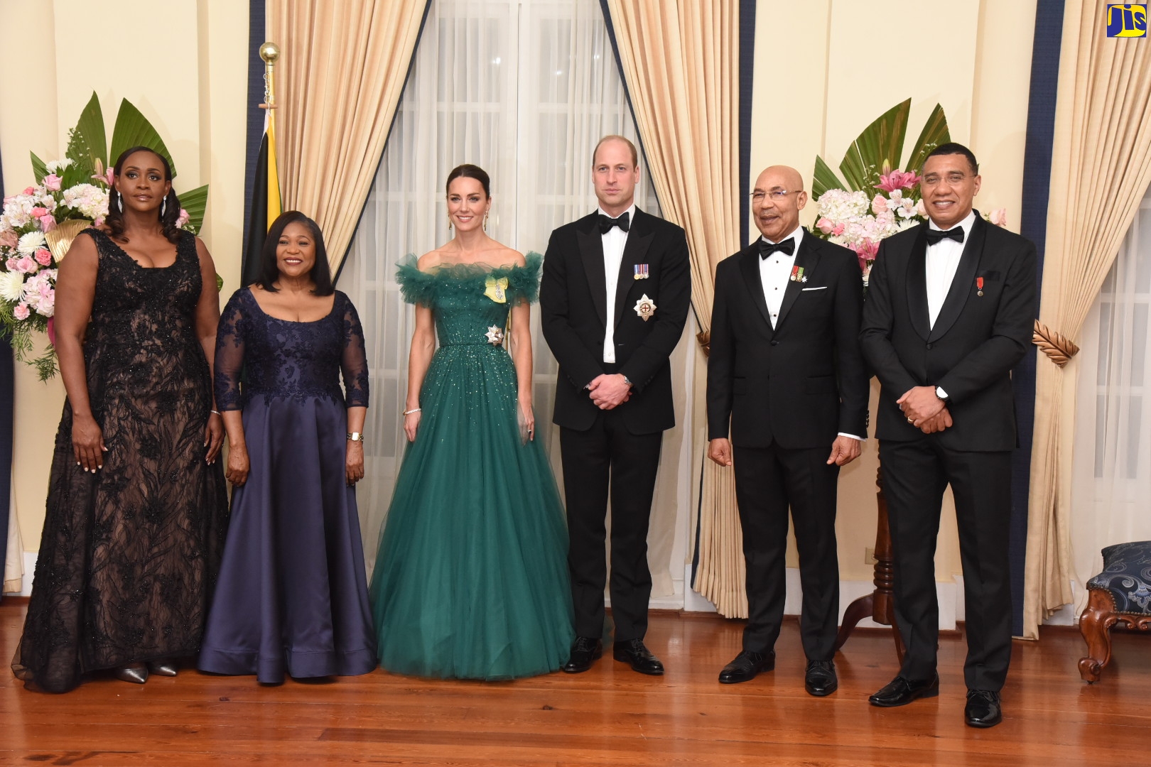Their Royal Highnesses, The Duke and Duchess of Cambridge (third right and third left, respectively),  with (from left) wife of the Prime Minister, the Most Hon. Juliet Holness; wife of the Governor General, Her Excellency, the Most Hon. Lady Allen; Governor General, His Excellency the Most Hon. Sir Patrick Allen; and Prime Minister, the Most Hon. Andrew Holness, at the State dinner held at King’s House on March 23.