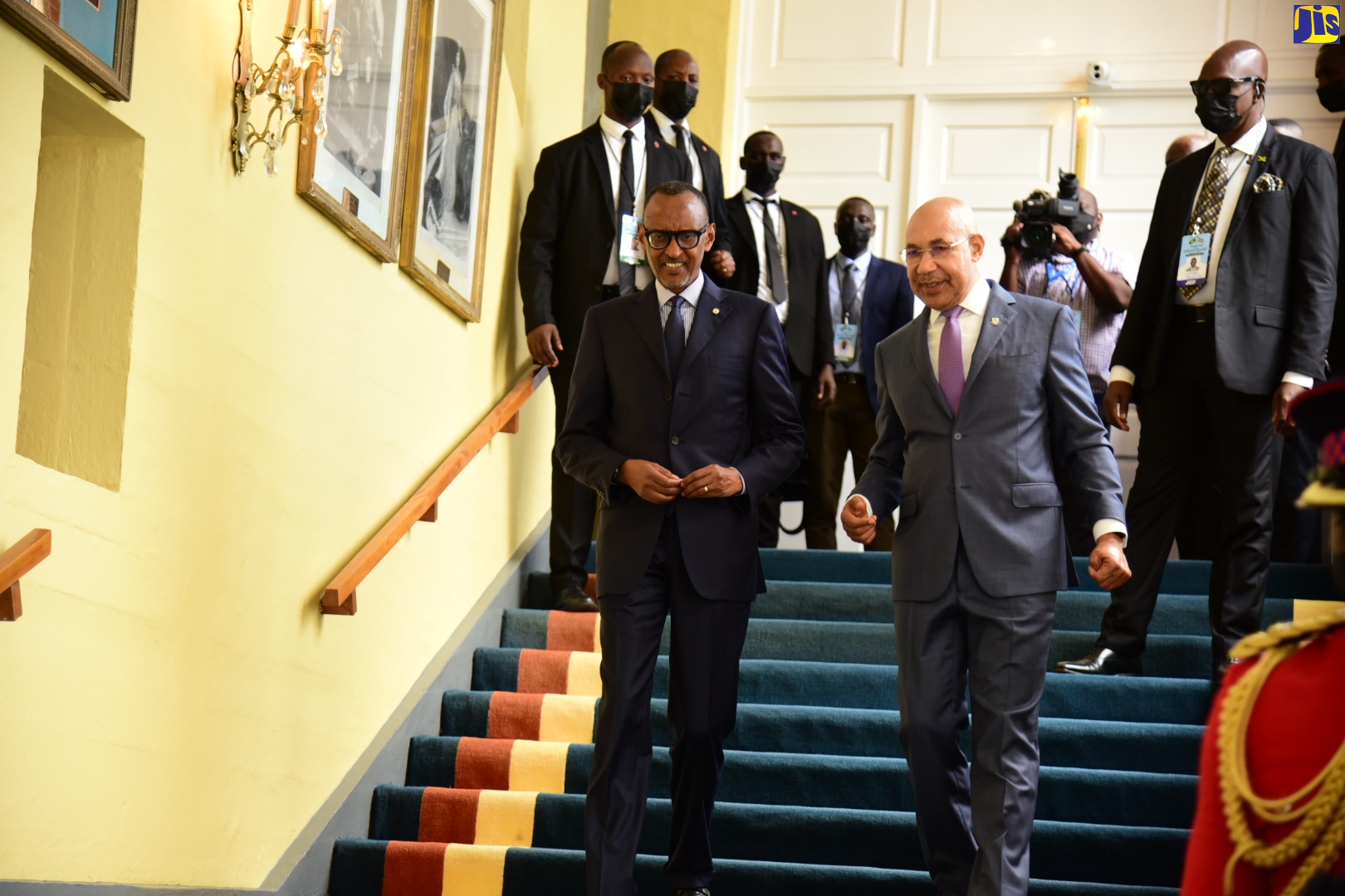 Governor-general Meets With President Kagame