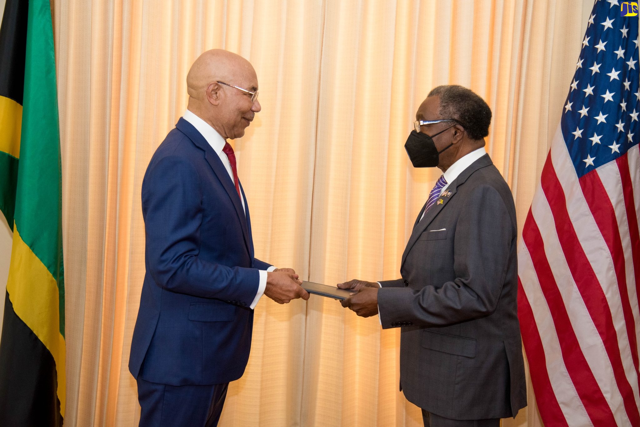 Governor-General His Excellency the Most Hon. Sir Patrick Allen (left), receives Letters of Credence from Ambassador-Designate of the United States of America to Jamaica, Nick Perry. The letters were presented on Friday (May 13) at King’s House.