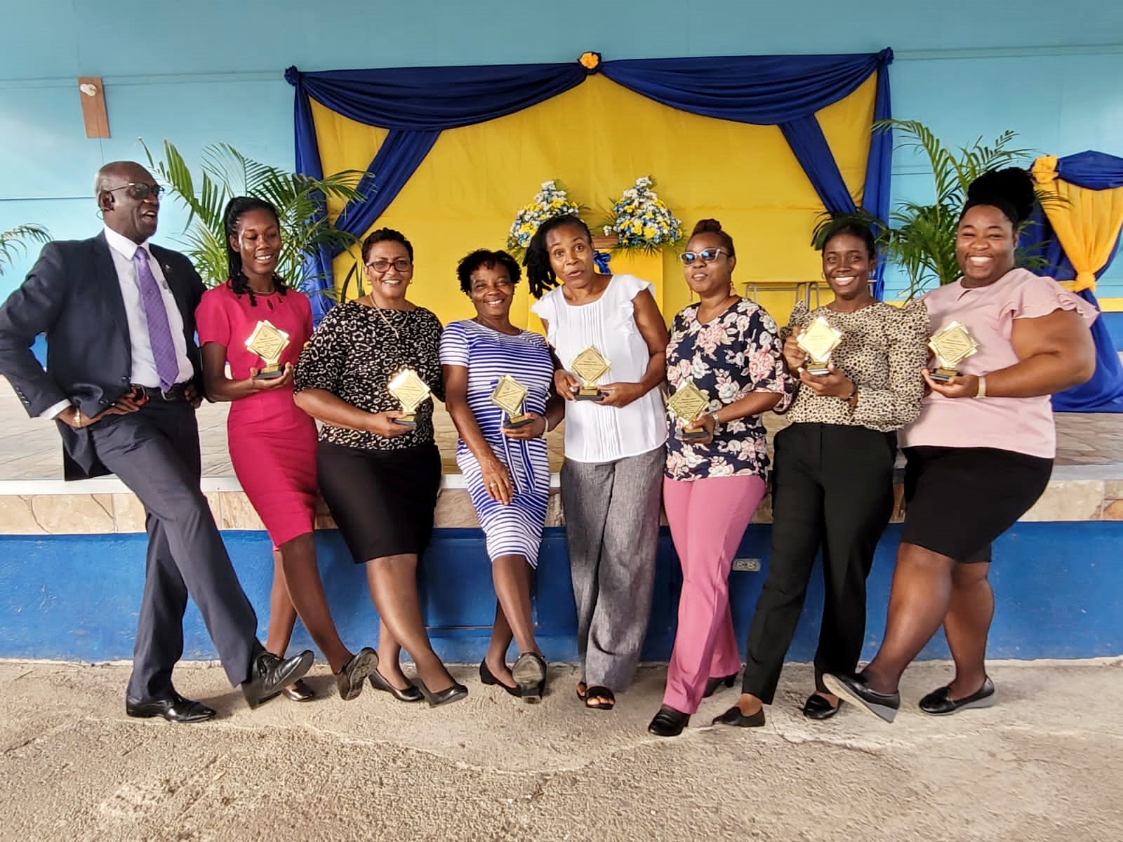 Staff At Jonathan Grant High Honoured