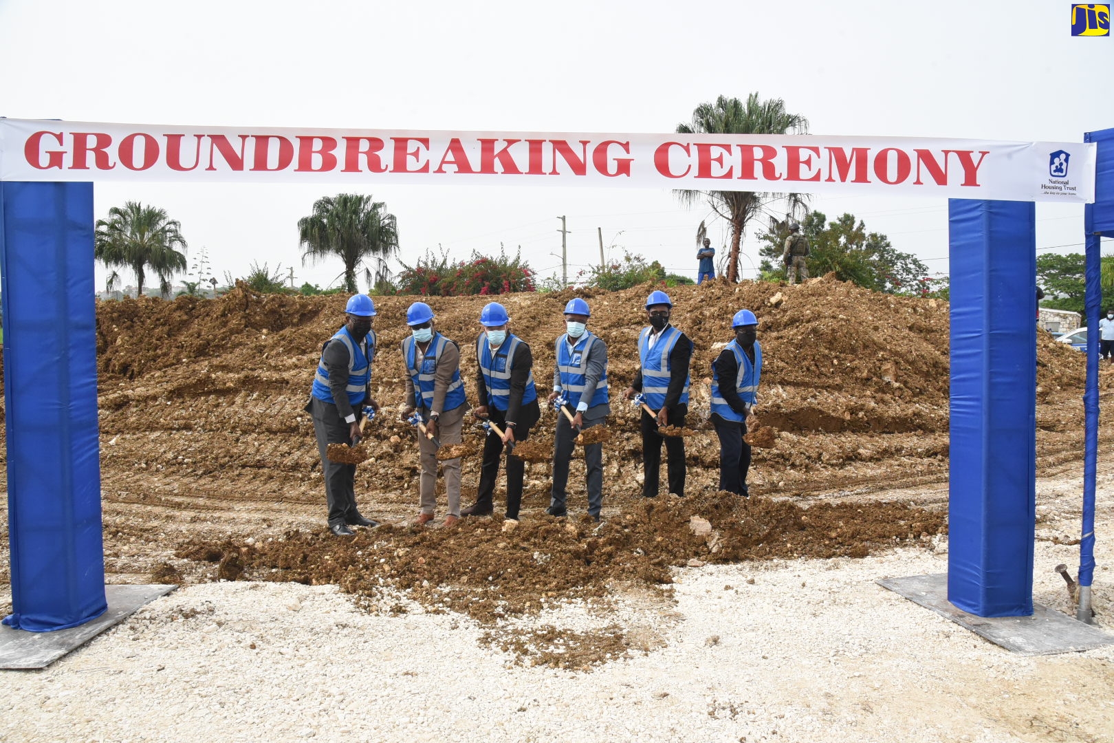 144 Housing Units for Public Servants