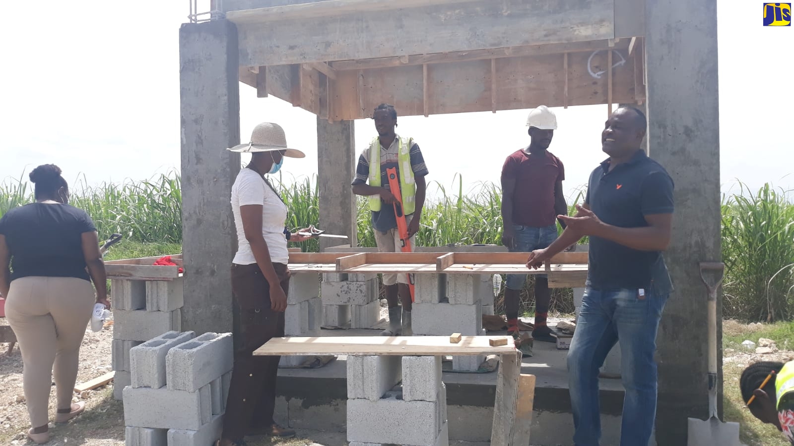 Bus Stop Built at Little London High School on Labour Day