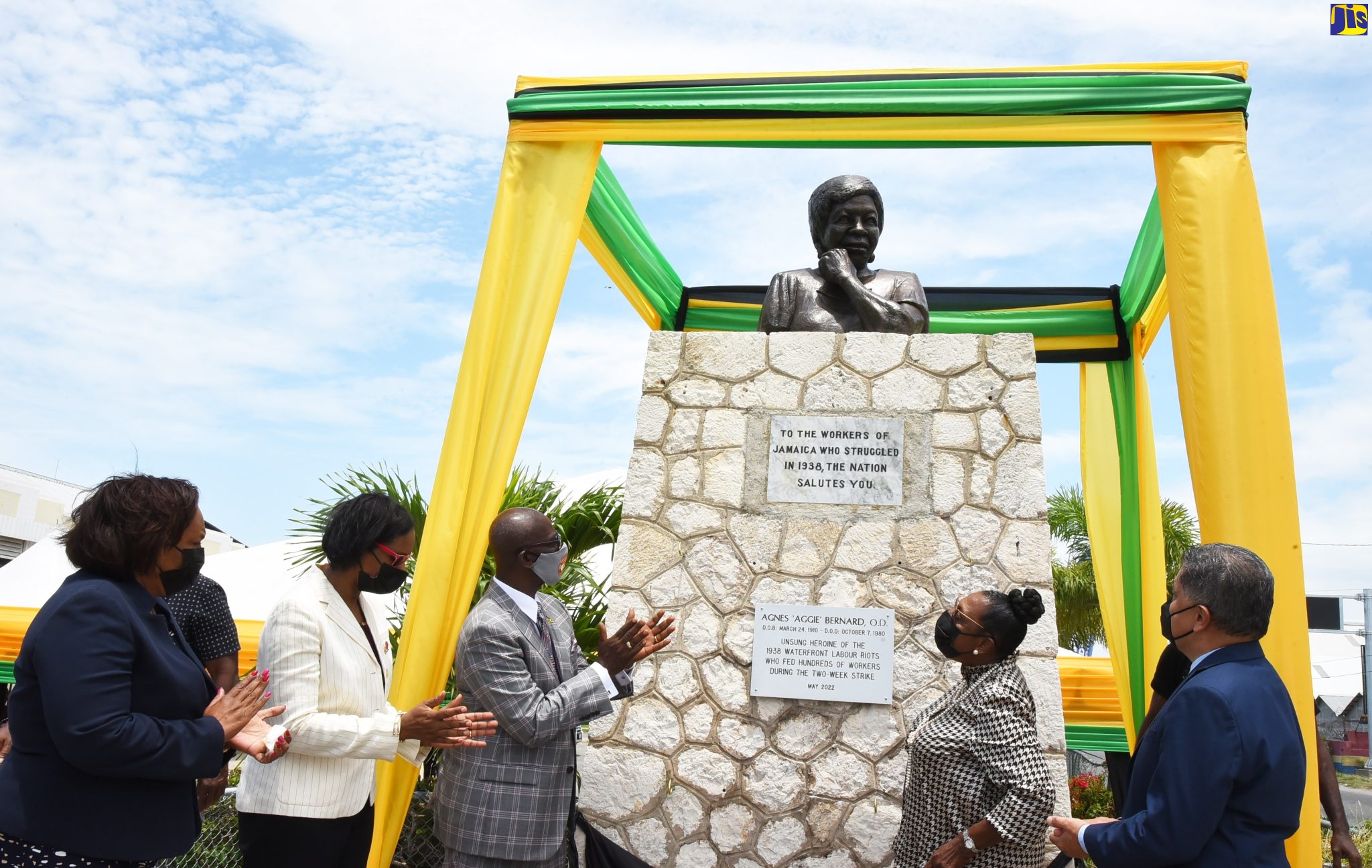 Bust Of Labour Movement Activist Agnes Bernard Unveiled