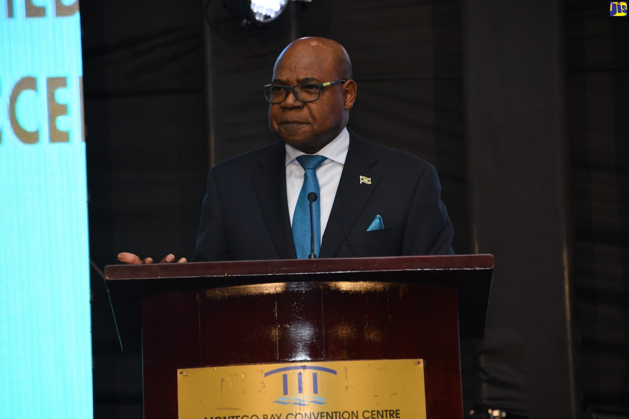 Minister of Tourism, Hon. Edmund Bartlett