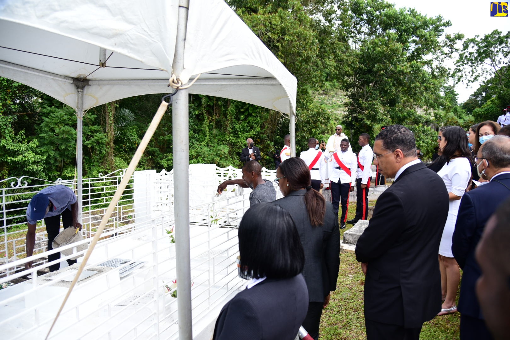 Shahine Robinson Hailed As Exemplary Leader